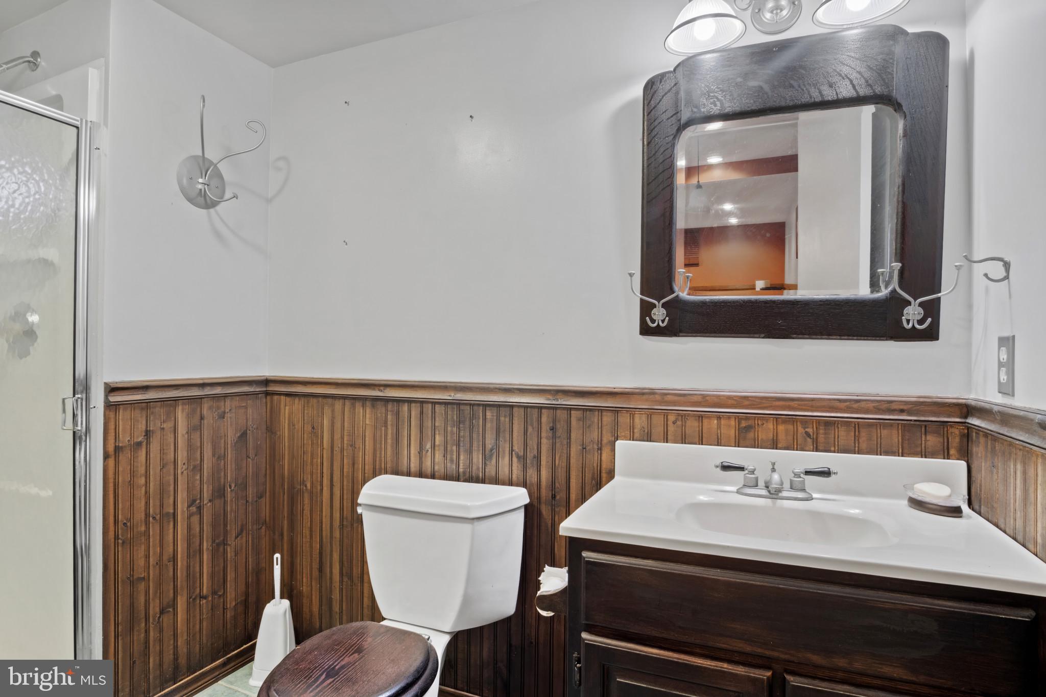 MONTCLAIR - Residential