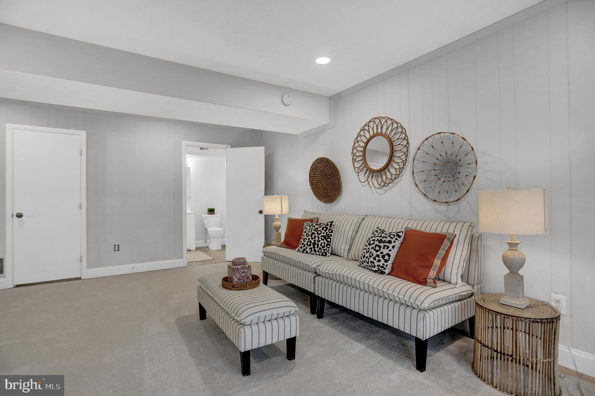 VALLEYWOOD AT FIVE FARMS - Residential Lease