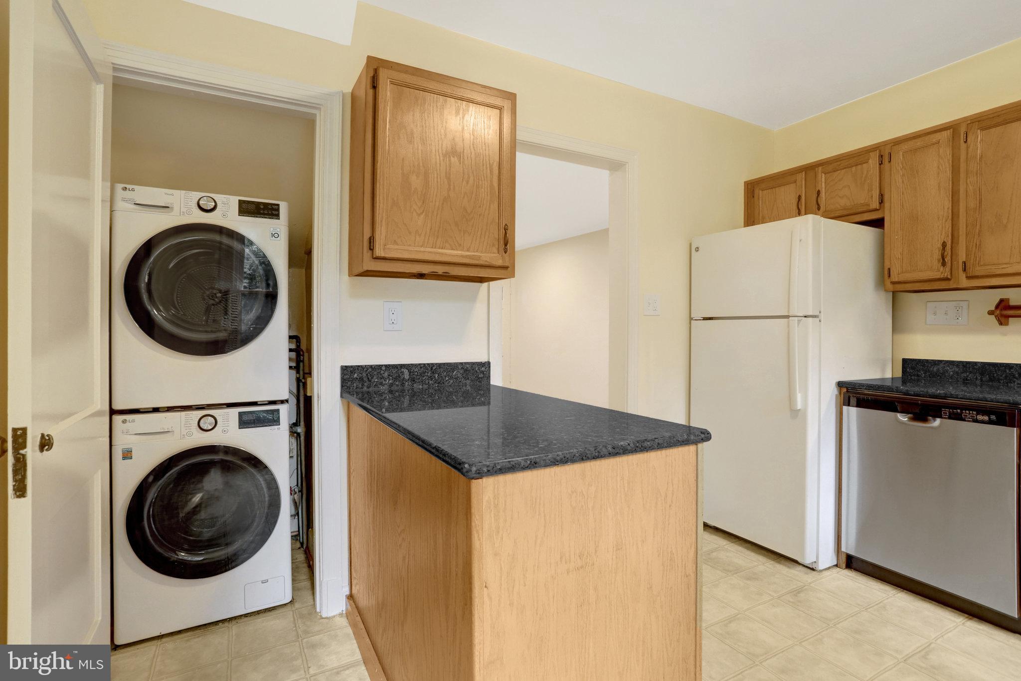 ARLINGTON VILLAGE - Residential Lease