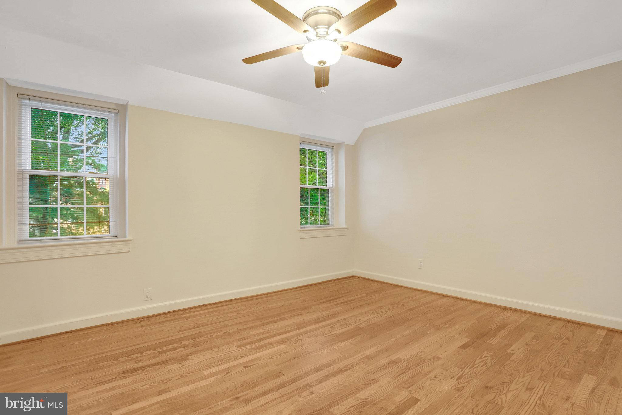 ARLINGTON VILLAGE - Residential Lease