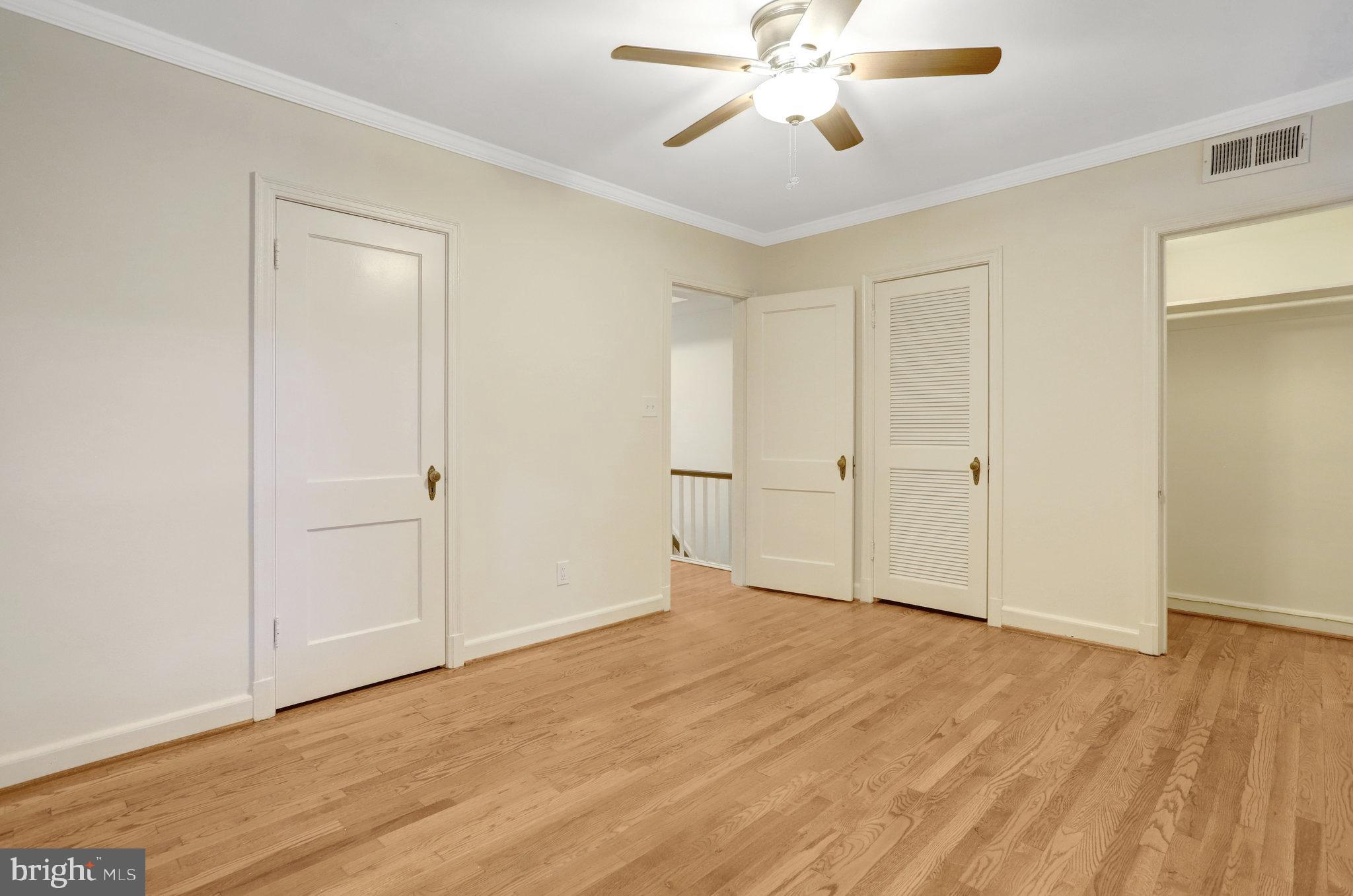 ARLINGTON VILLAGE - Residential Lease