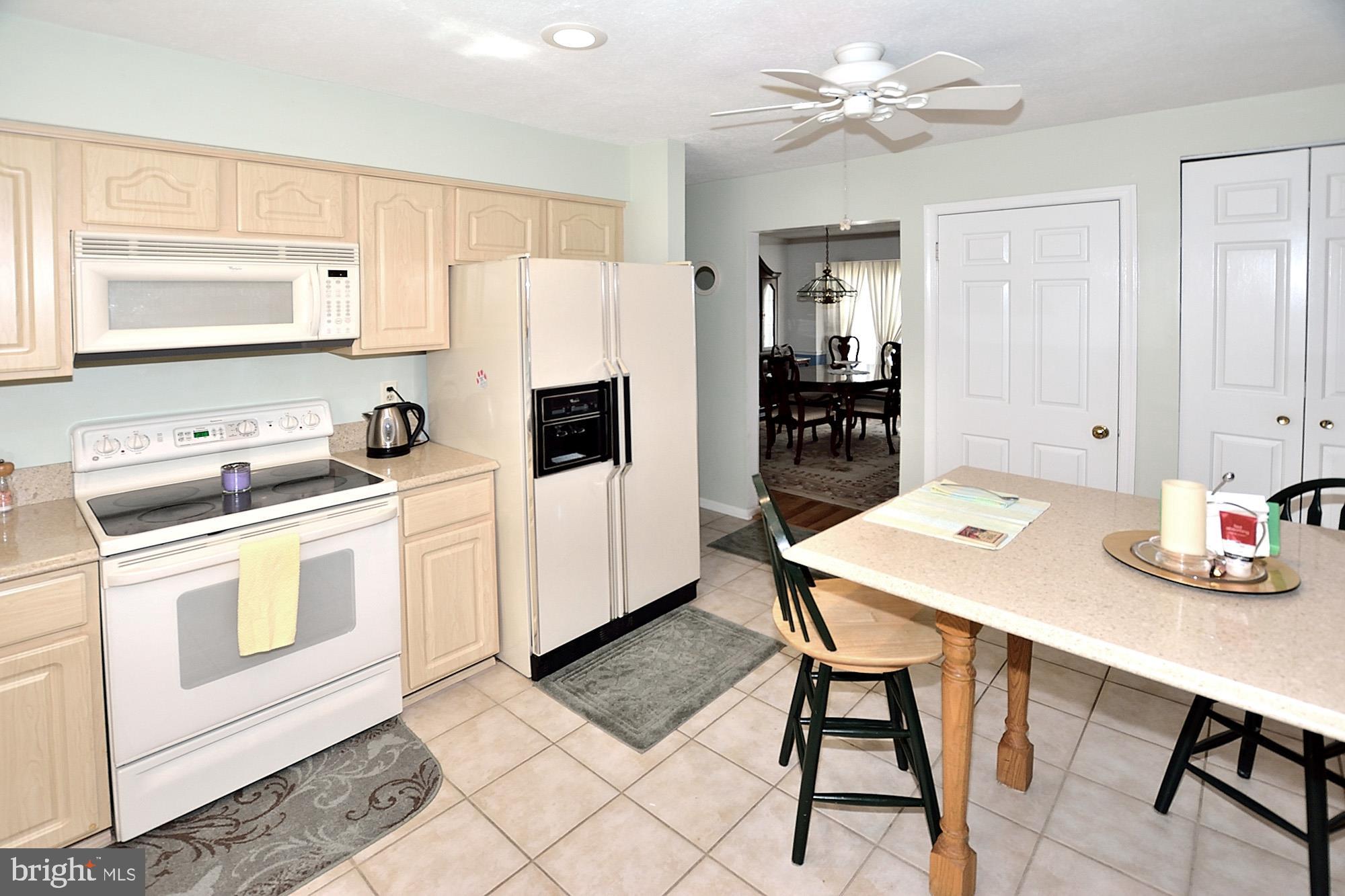 MONTCLAIR/COUNTRY CLUB - Residential