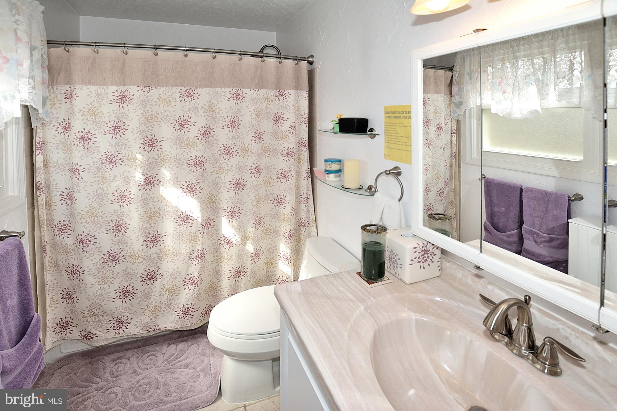 MONTCLAIR/COUNTRY CLUB - Residential