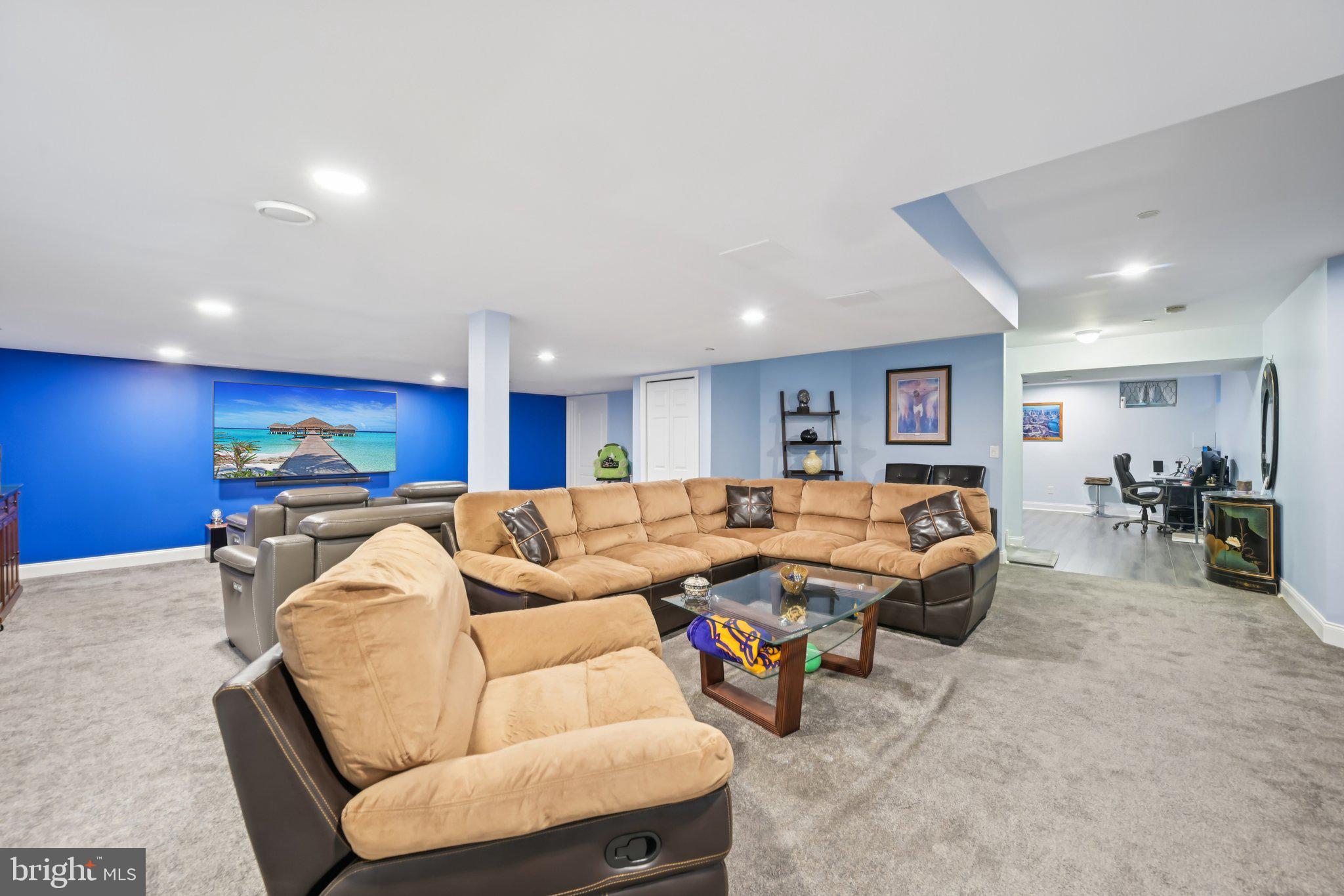 TREWELLYN CHASE - Residential