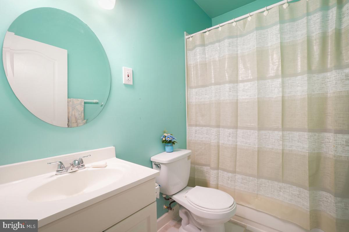 VICTORY LAKES - Residential