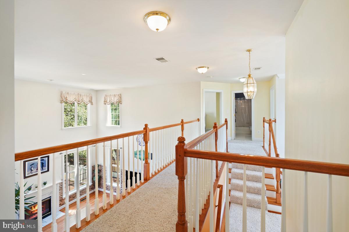 VICTORY LAKES - Residential