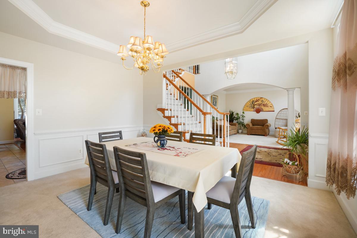 VICTORY LAKES - Residential