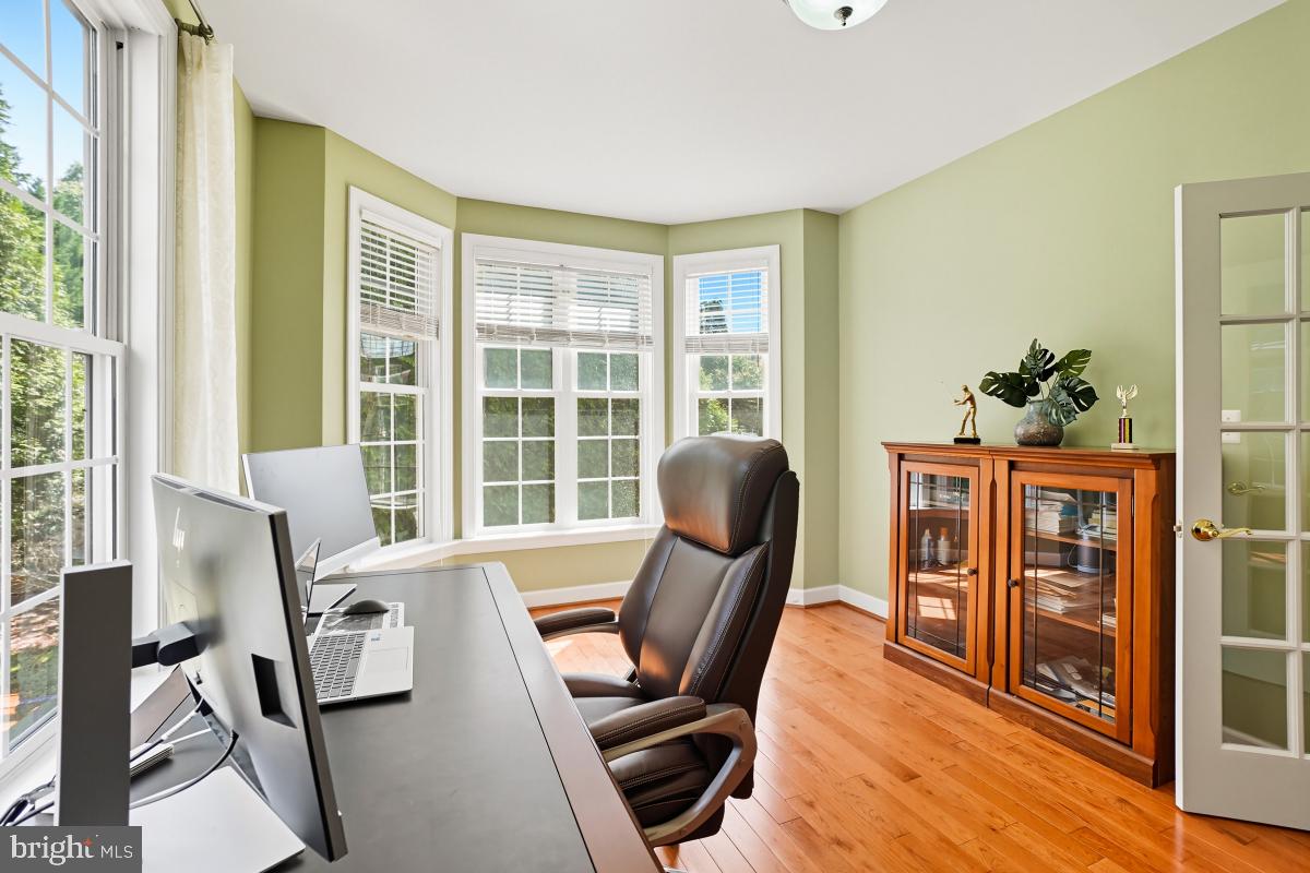 VICTORY LAKES - Residential