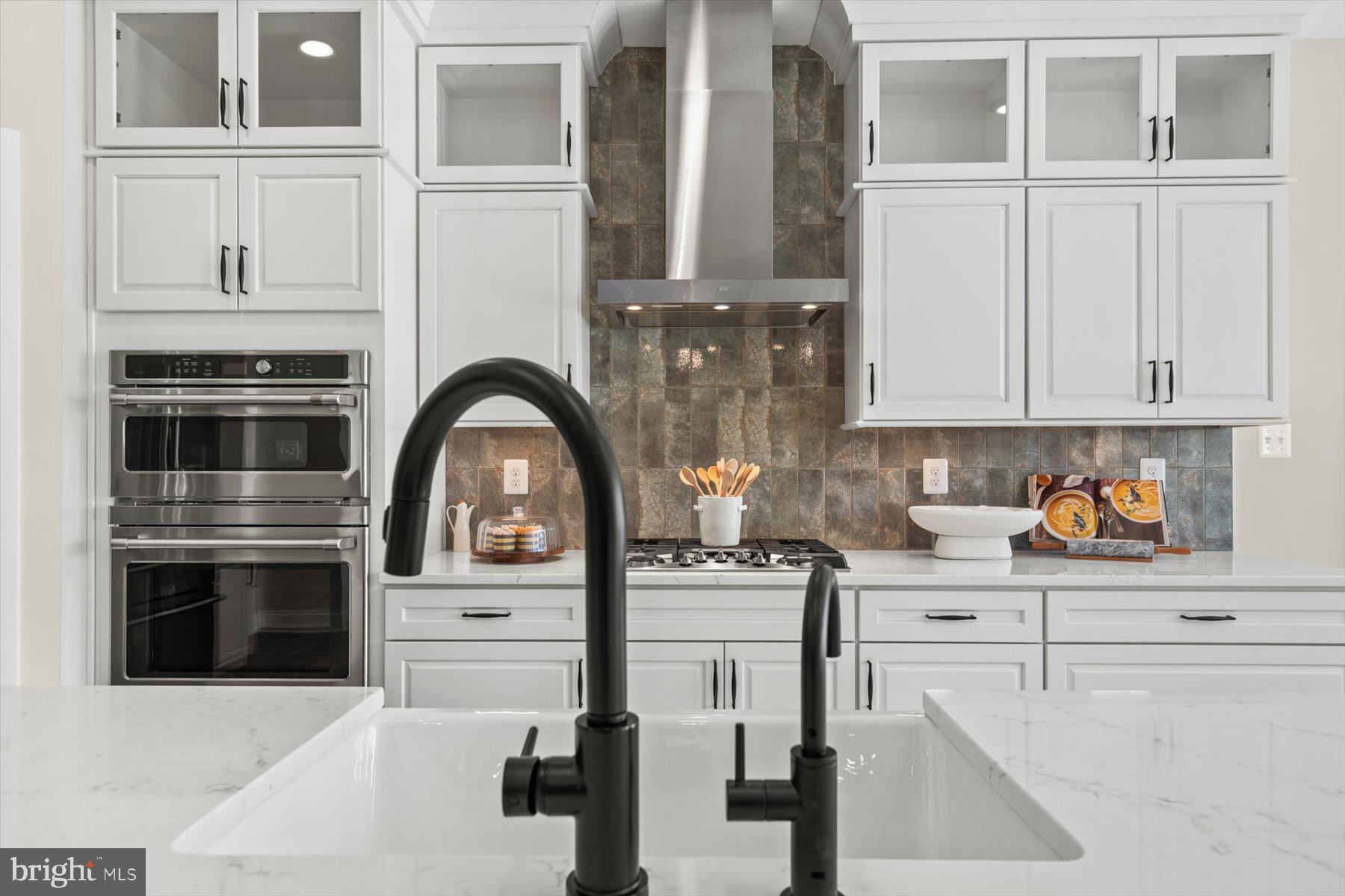 CYPRESS CREEK ESTATES - Residential