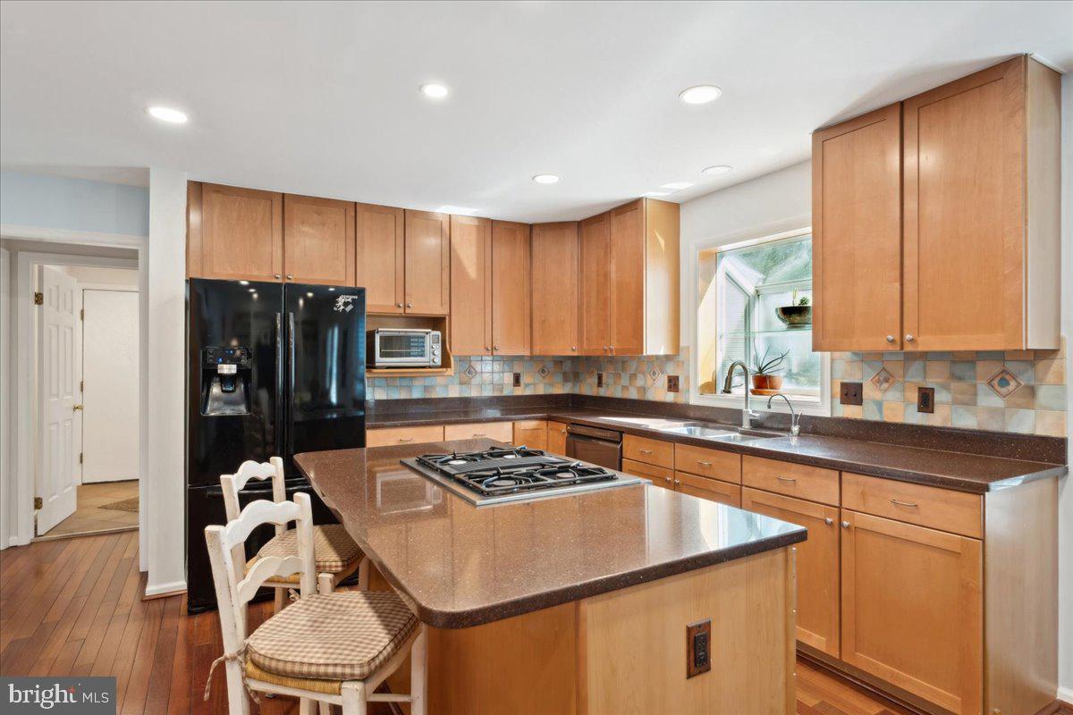 HASTINGS HUNT - Residential