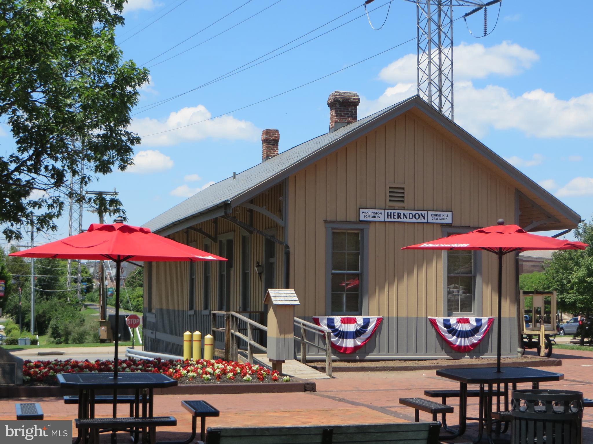 HASTINGS HUNT - Residential