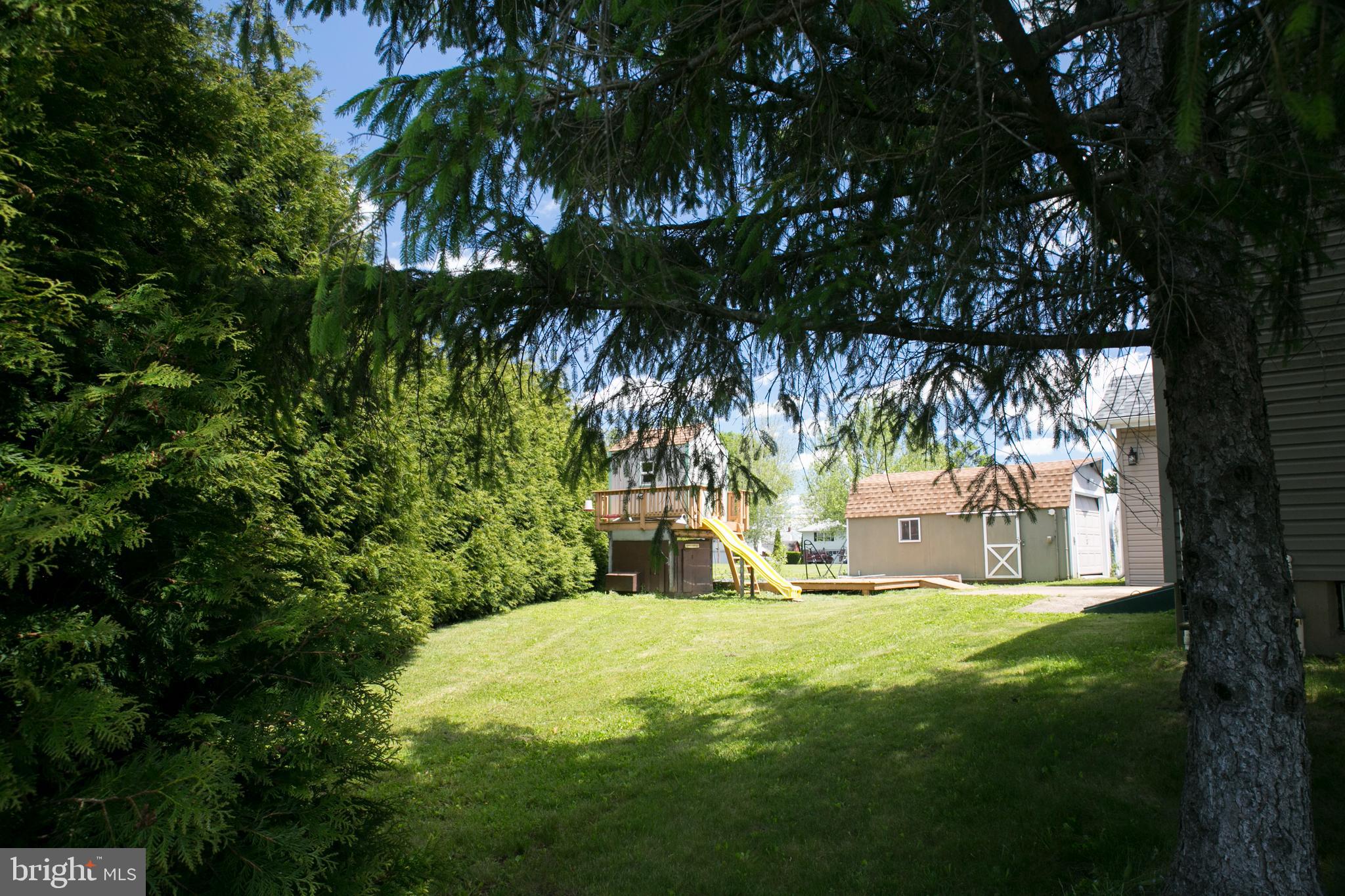 112 W UNION STREET