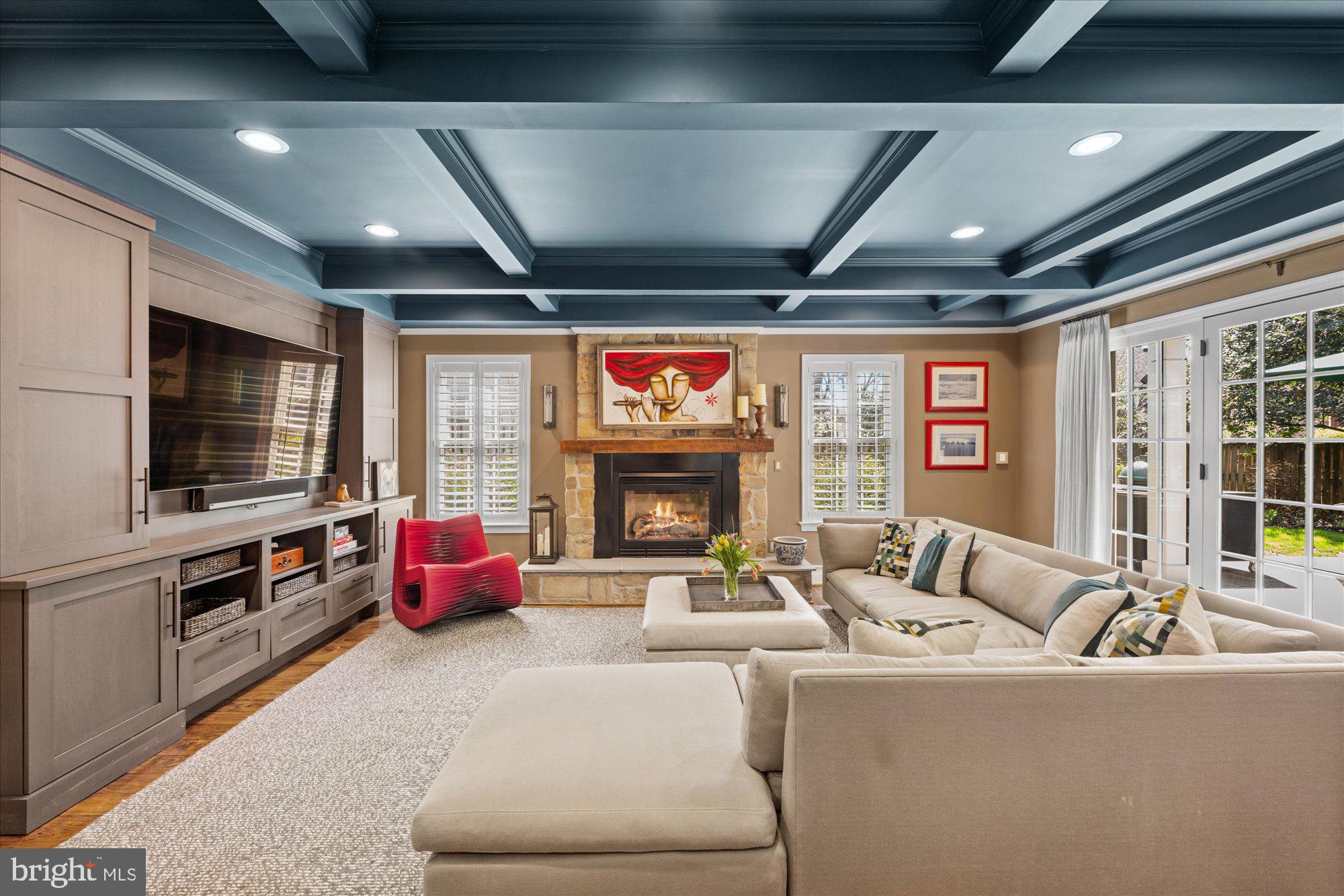 CHEVY CHASE - Residential