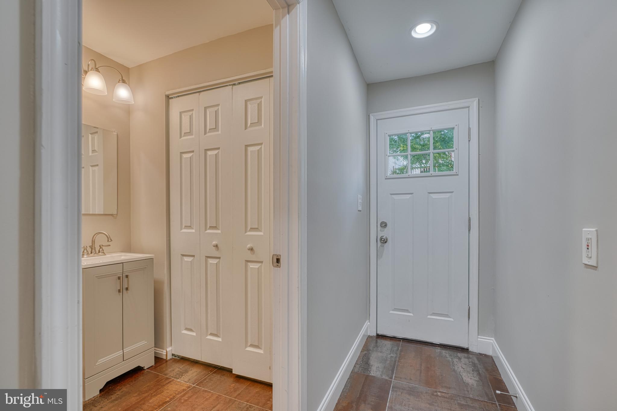 BUTCHER'S HILL - Residential