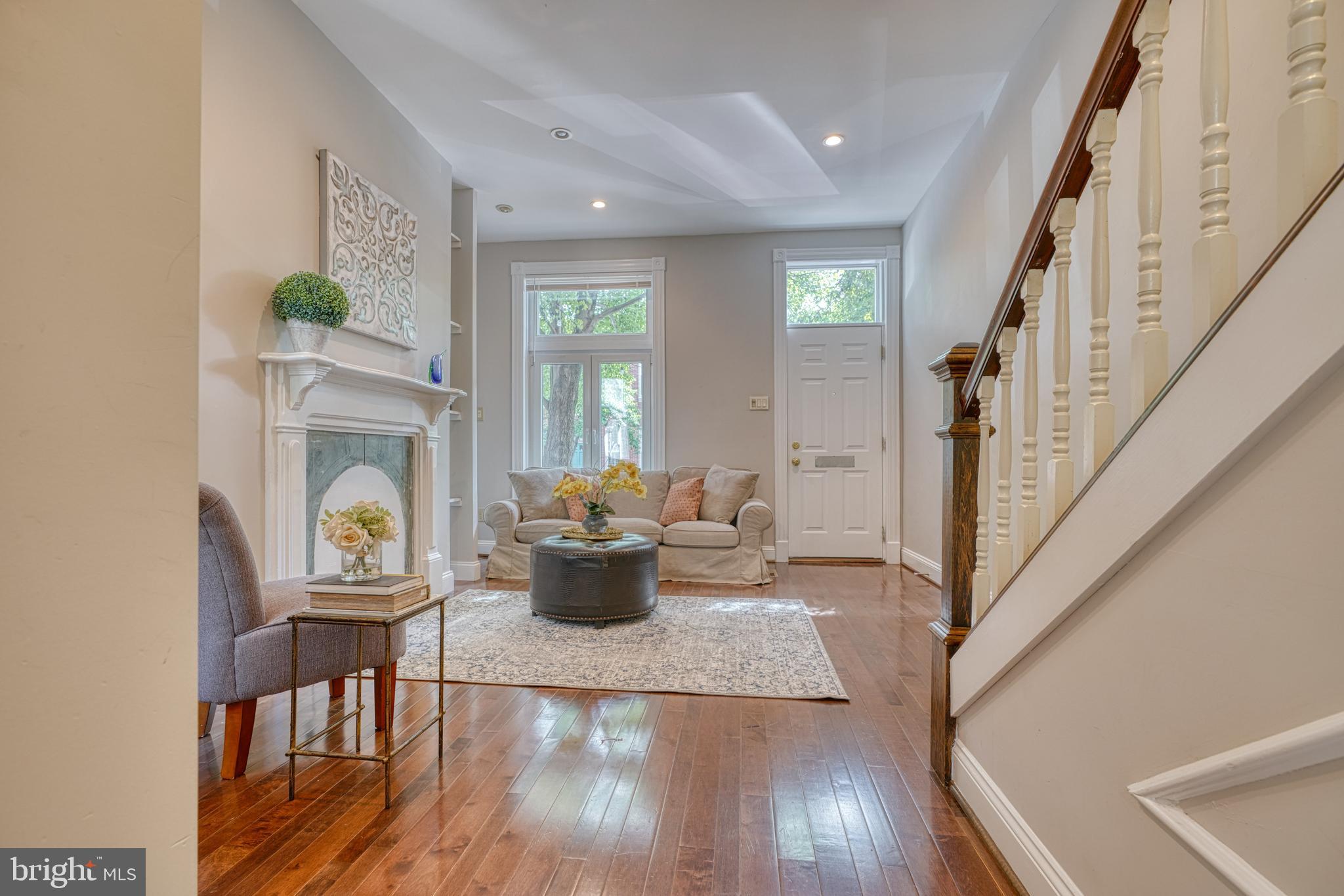 BUTCHER'S HILL - Residential