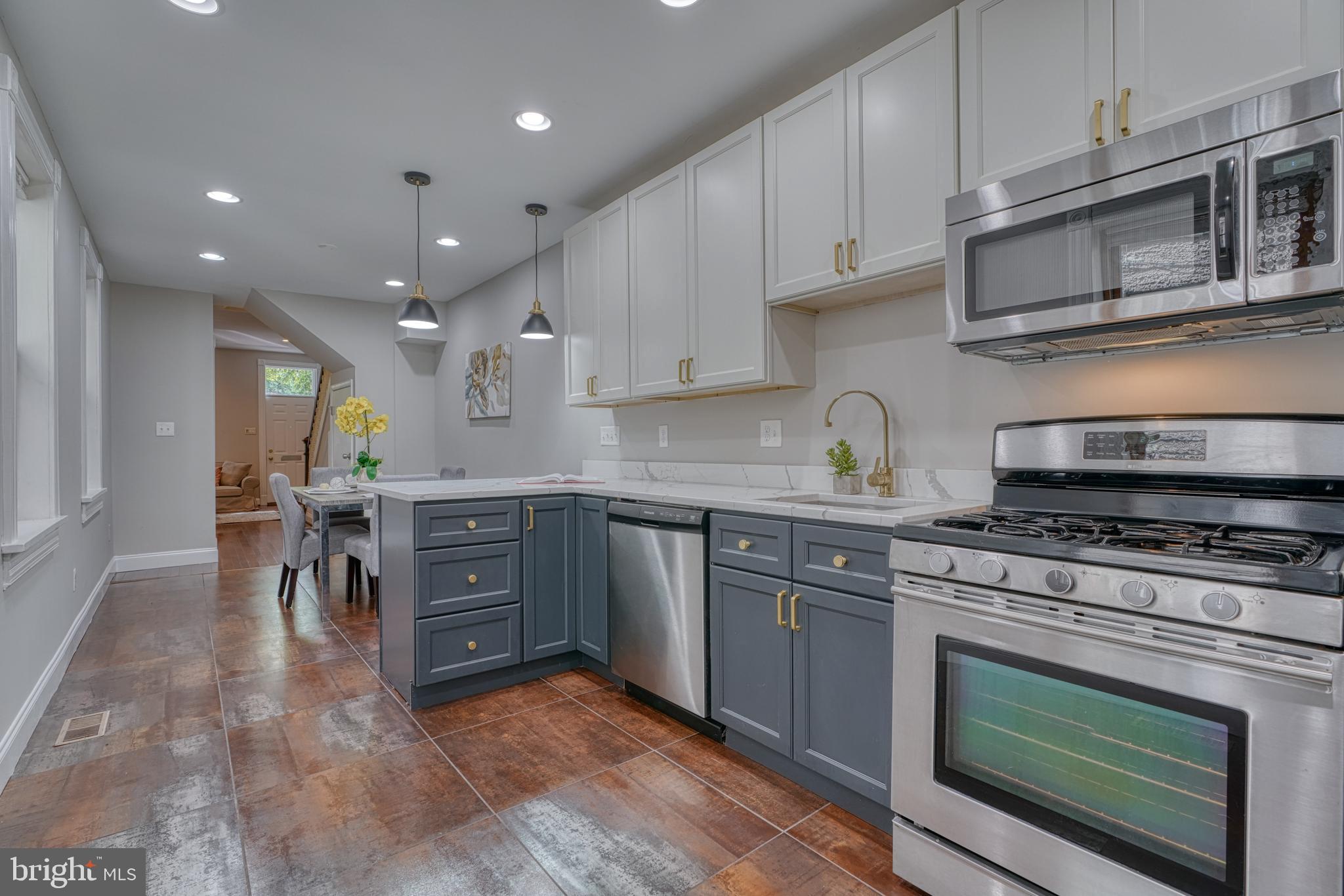 BUTCHER'S HILL - Residential