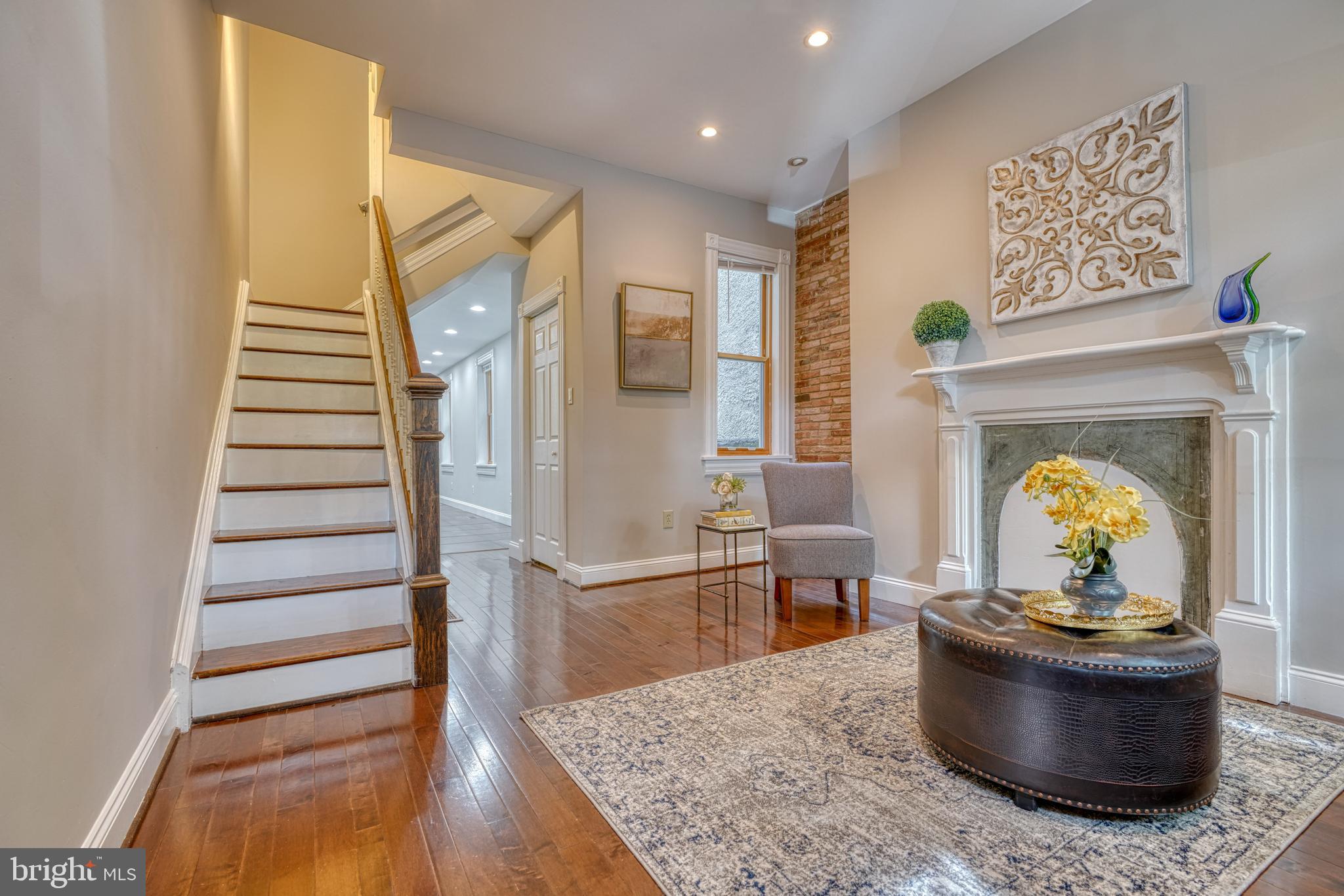 BUTCHER'S HILL - Residential