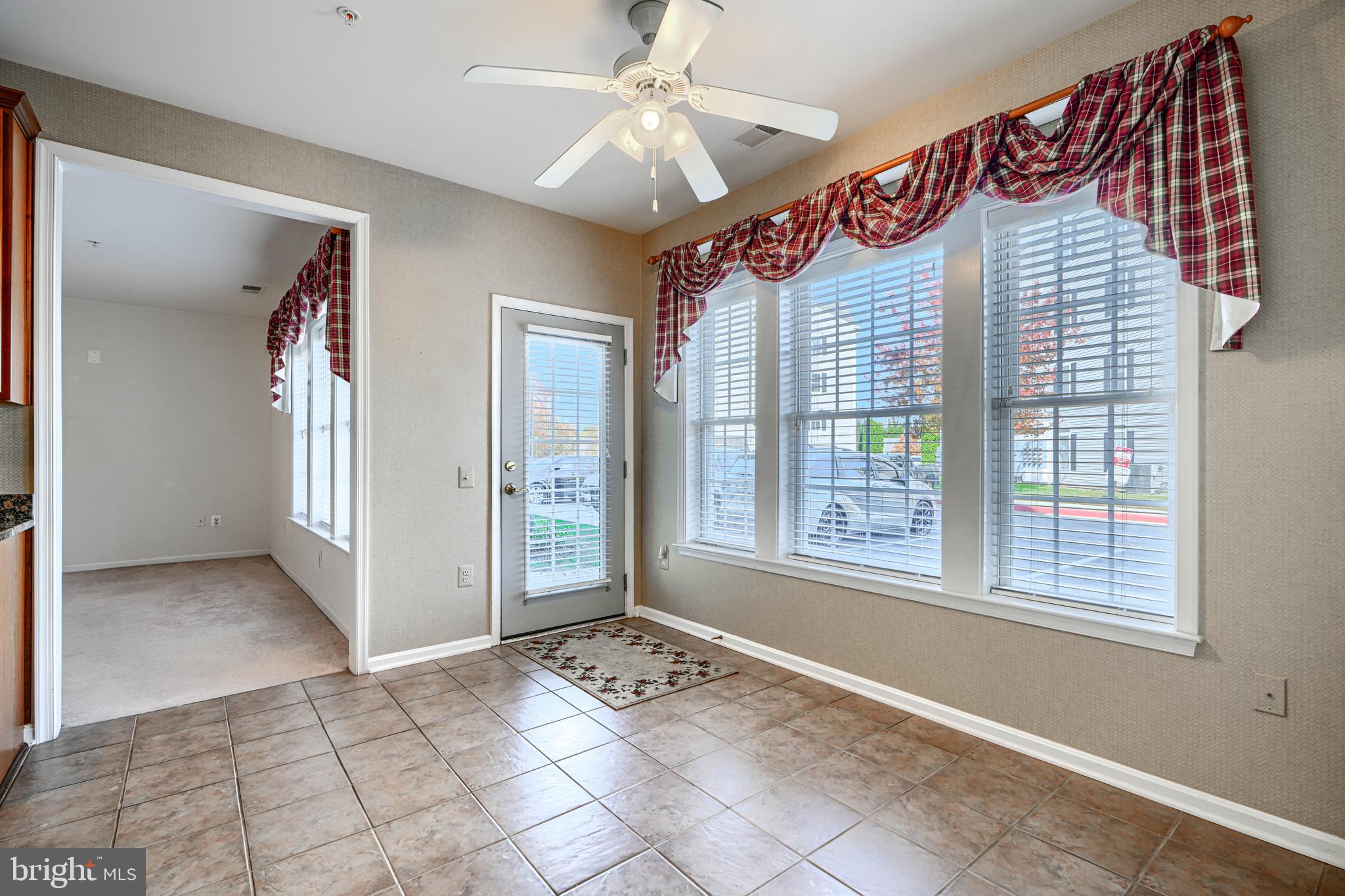 FOREST VIEW - Residential