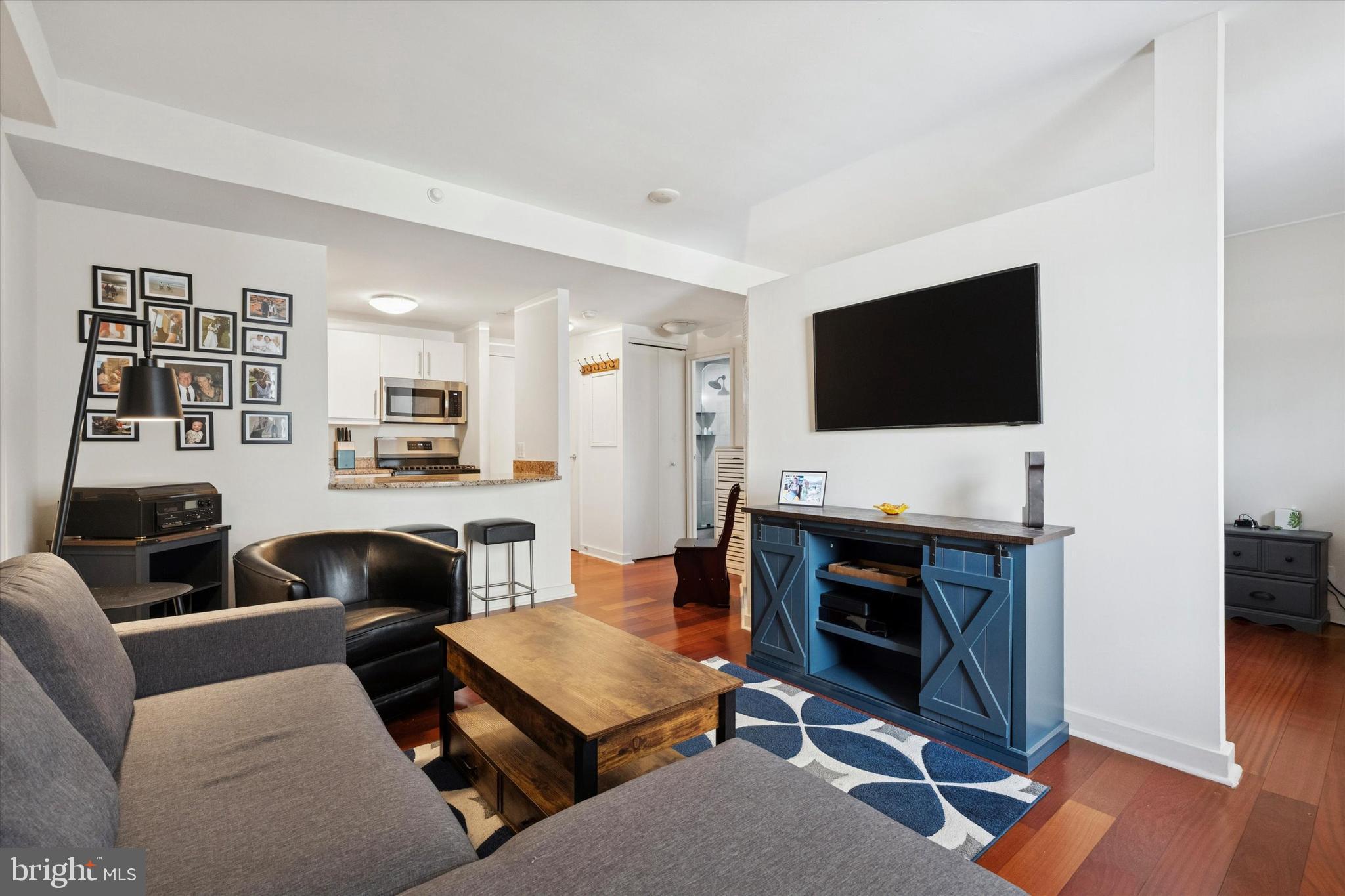 RITTENHOUSE SQUARE - Residential