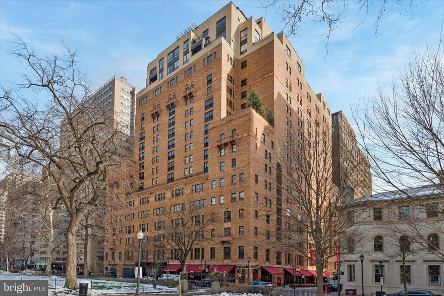 Welcome to Unit 902 at the prestigious Parc Rittenhouse, one of the most sought-after addresses overlooking iconic Rittenhouse Square.

This beautifully appointed junior one-bedroom, one-bath condominium offers the perfect blend of luxury, efficiency, and location. Thoughtfully designed to maximize space and natural light, the layout creates distinct living and sleeping areas while maintaining an open, airy feel. Ideal as a primary residence, pied-à-terre, or investment opportunity in the heart of Center City.

The kitchen features modern cabinetry, quality appliances, and functional workspace that flows seamlessly into the living area—perfect for entertaining or unwinding after a day in the city. The sleeping area offers privacy and comfort, while the full bath is finished with timeless materials and clean design.

Living at Parc Rittenhouse means enjoying full-service amenities including 24-hour concierge, valet parking, a state-of-the-art fitness center, resident lounge, and an outdoor pool with sundeck—an uncommon luxury in Philadelphia. The building also houses acclaimed dining at Parc, bringing Parisian café culture directly to your doorstep.

Step outside and you’re immediately immersed in the best of Rittenhouse Square—renowned restaurants, luxury boutiques, cultural institutions, and vibrant city life all within blocks.

Unit 902 offers low-maintenance living in one of Philadelphia’s most prestigious full-service buildings. Refined. Convenient. Effortlessly urban.