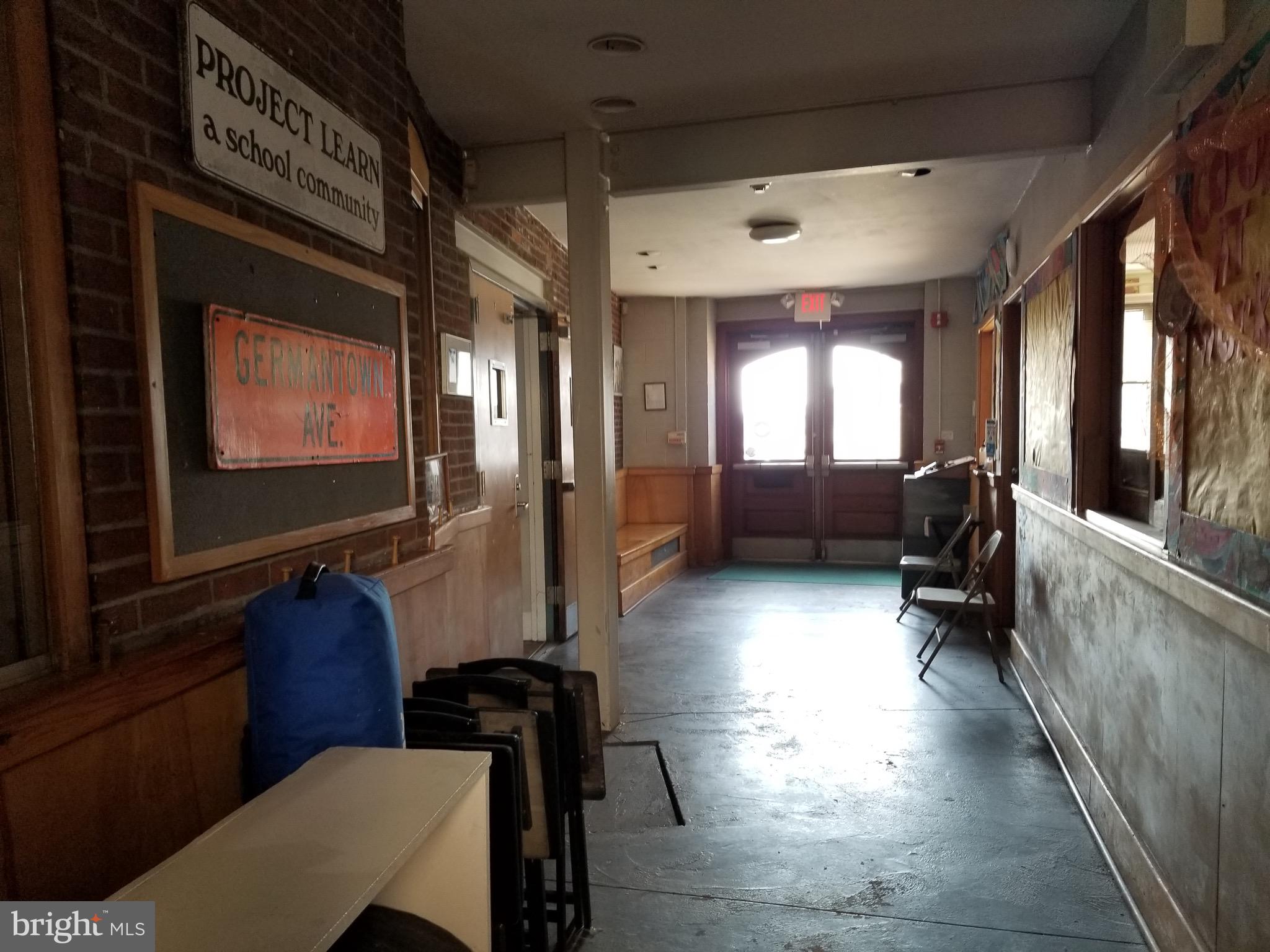 GERMANTOWN (EAST) - Commercial Sale