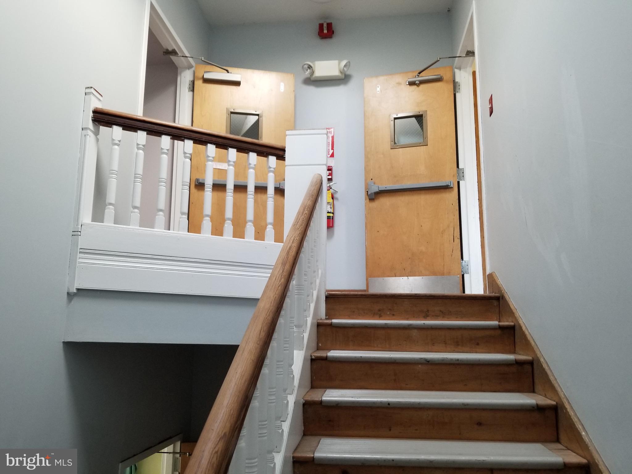 GERMANTOWN (EAST) - Commercial Sale