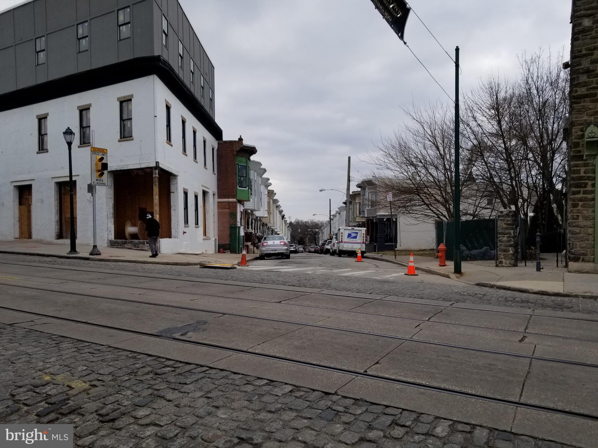 GERMANTOWN (EAST) - Commercial Sale