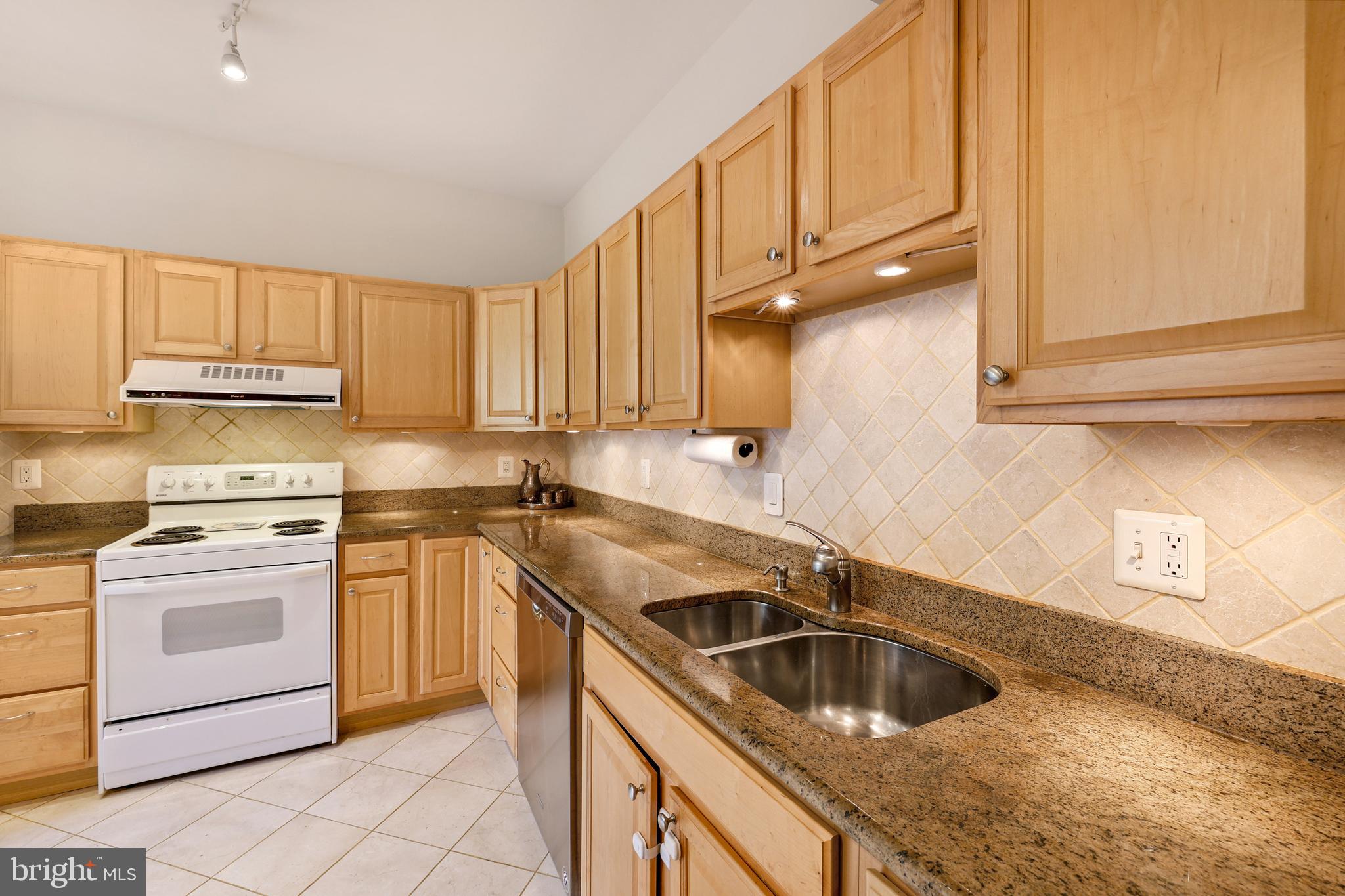 WOODWINDS TWO - Residential