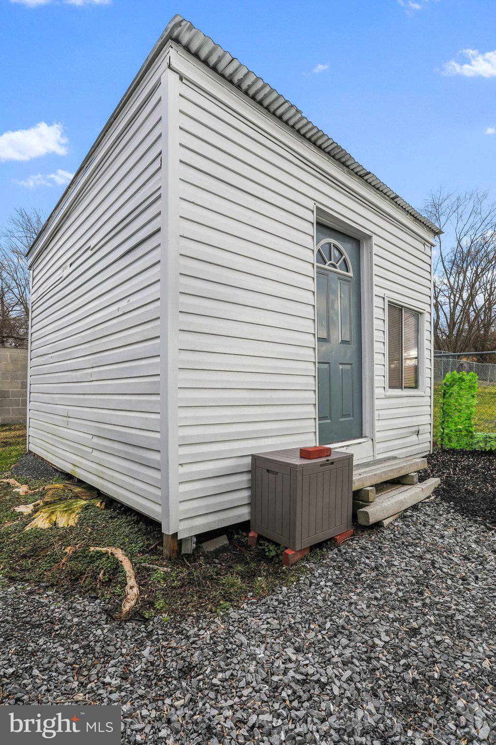 PAW PAW - Residential