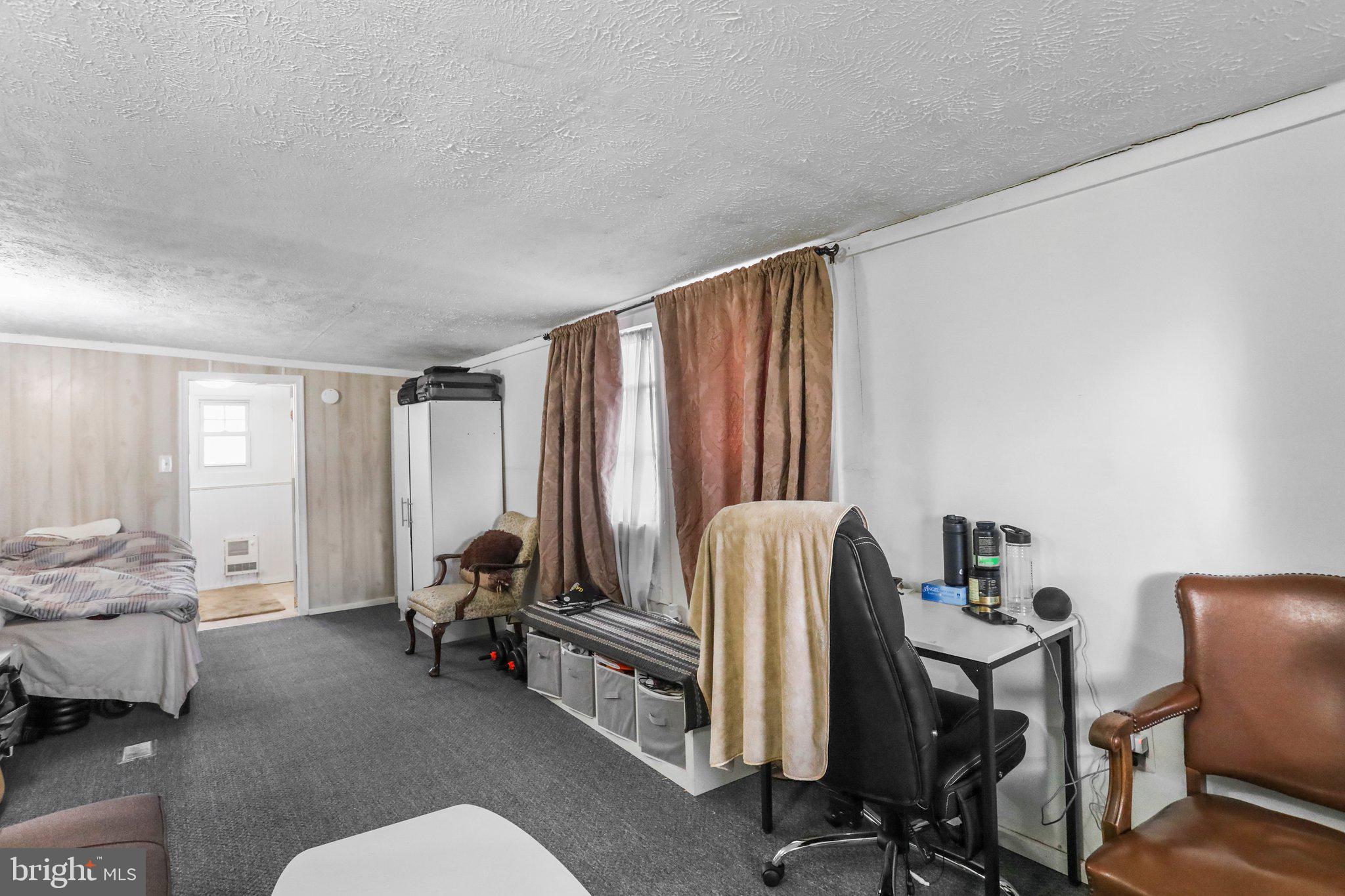 PAW PAW - Residential