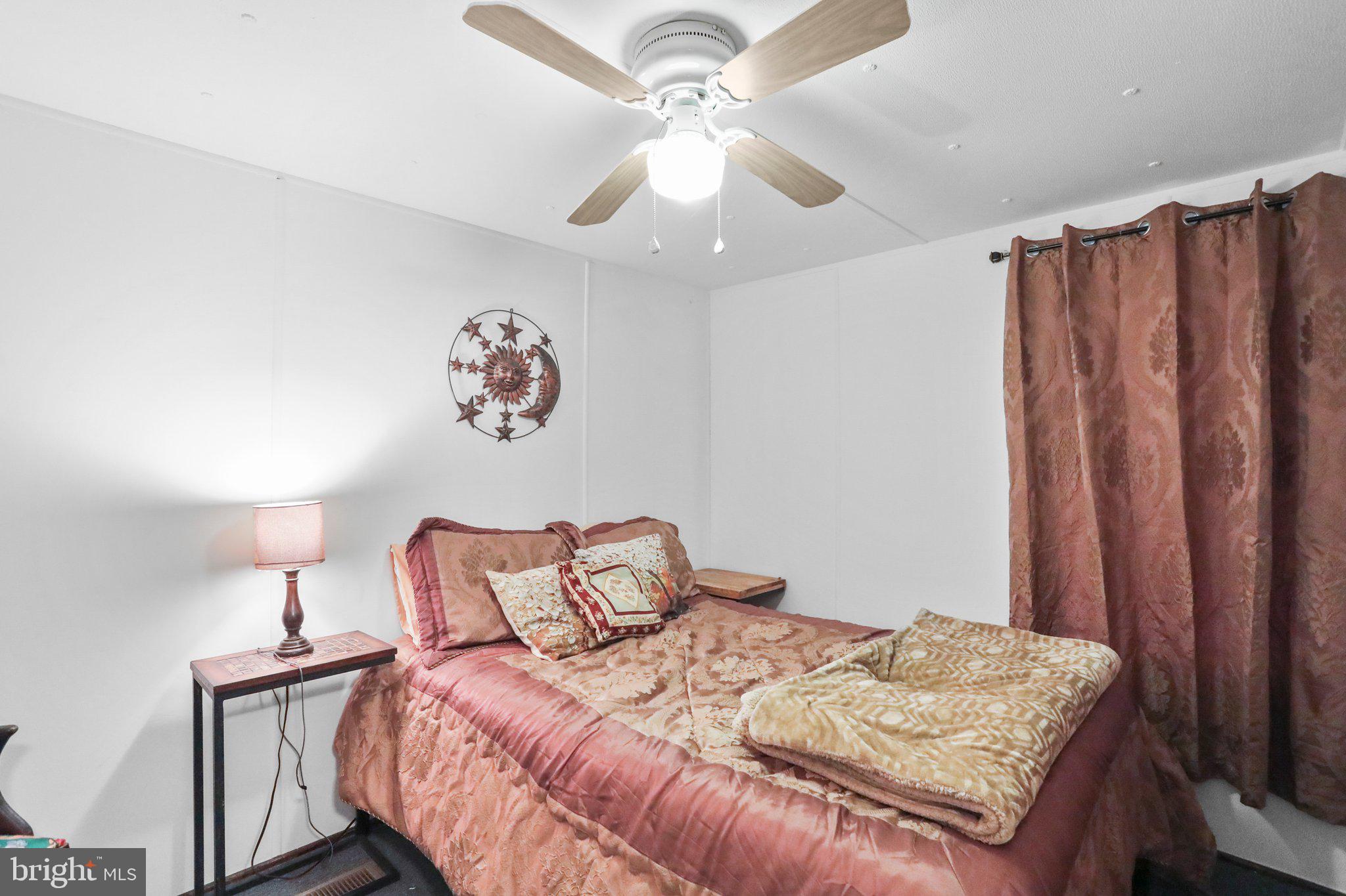 PAW PAW - Residential