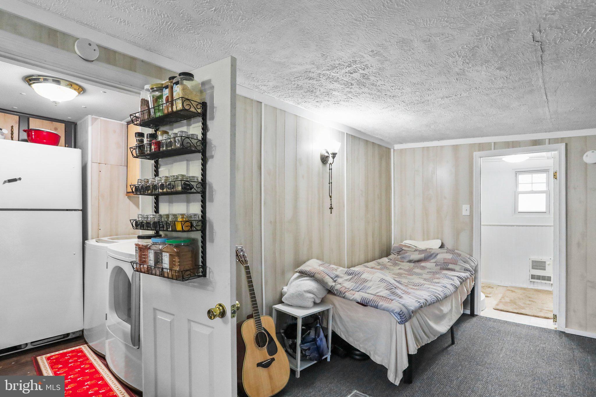 PAW PAW - Residential