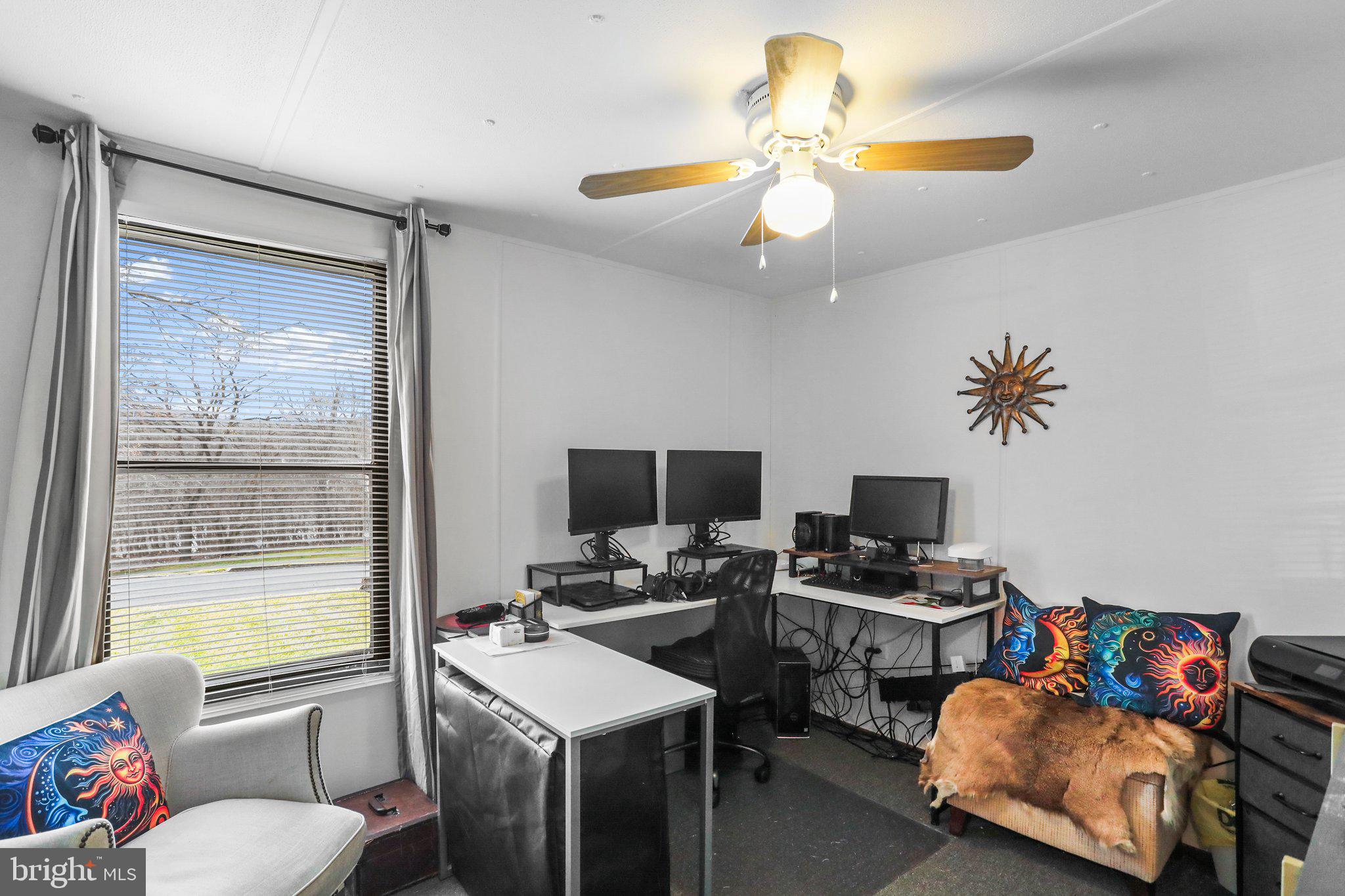 PAW PAW - Residential