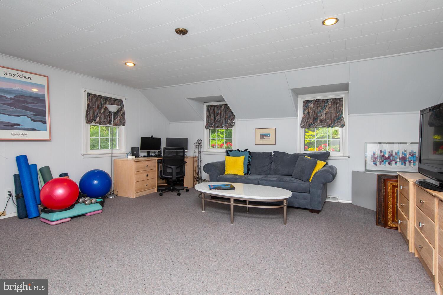 ELKINS PARK - Residential