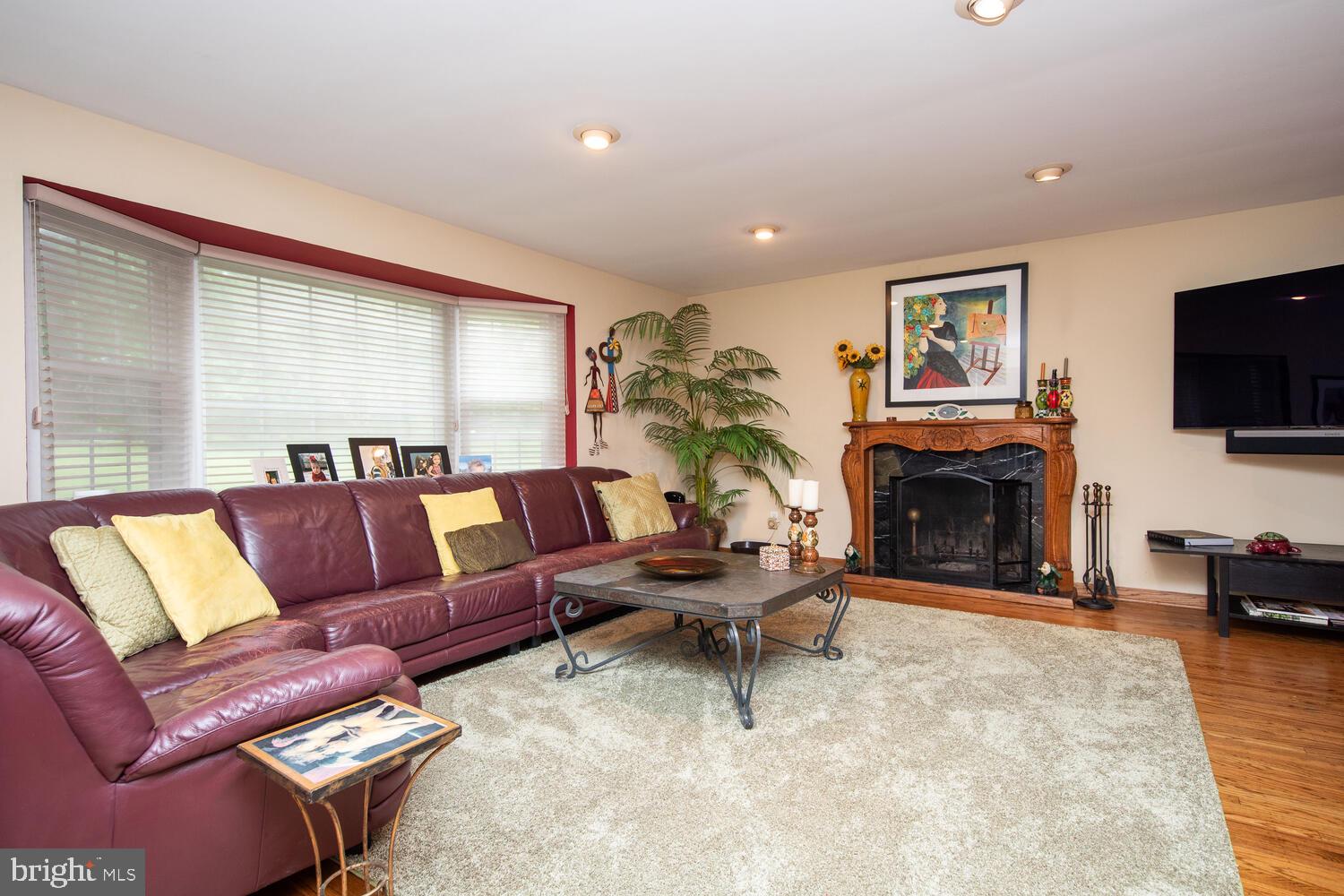 ELKINS PARK - Residential