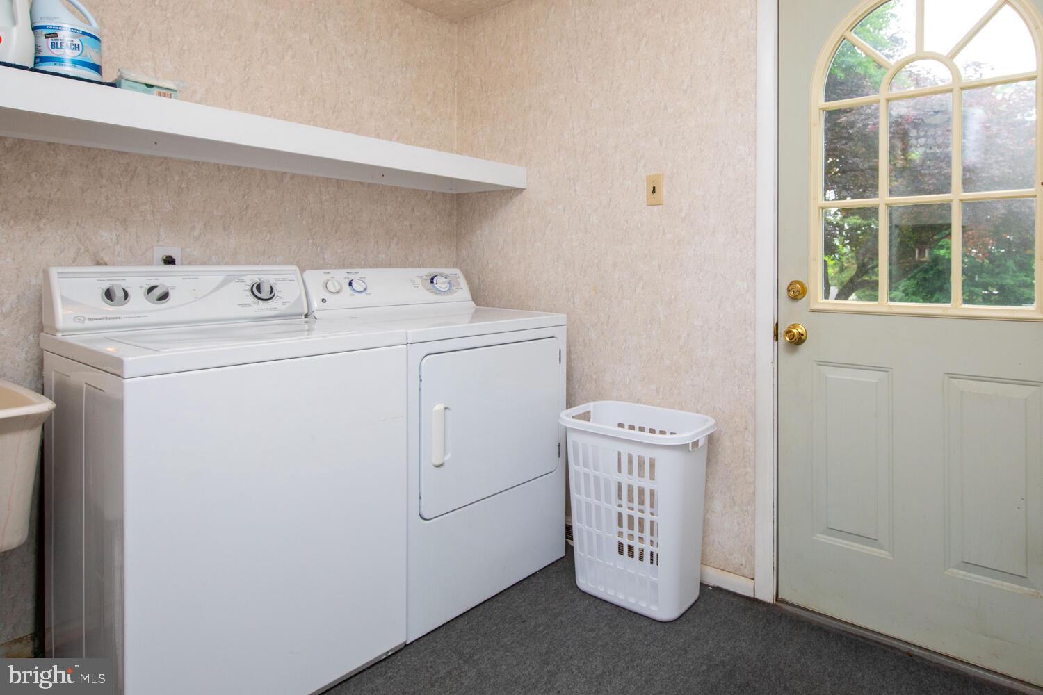 ELKINS PARK - Residential