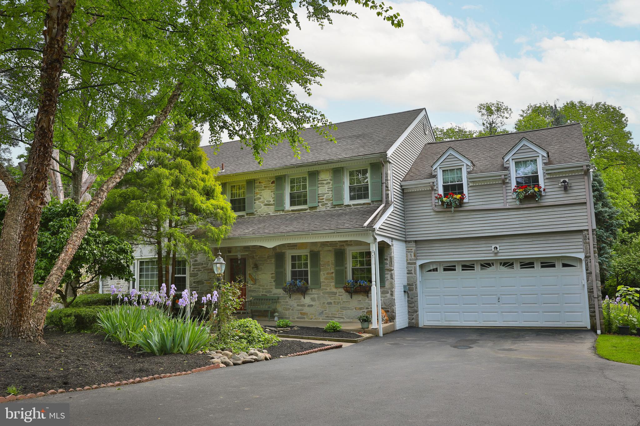 ELKINS PARK - Residential