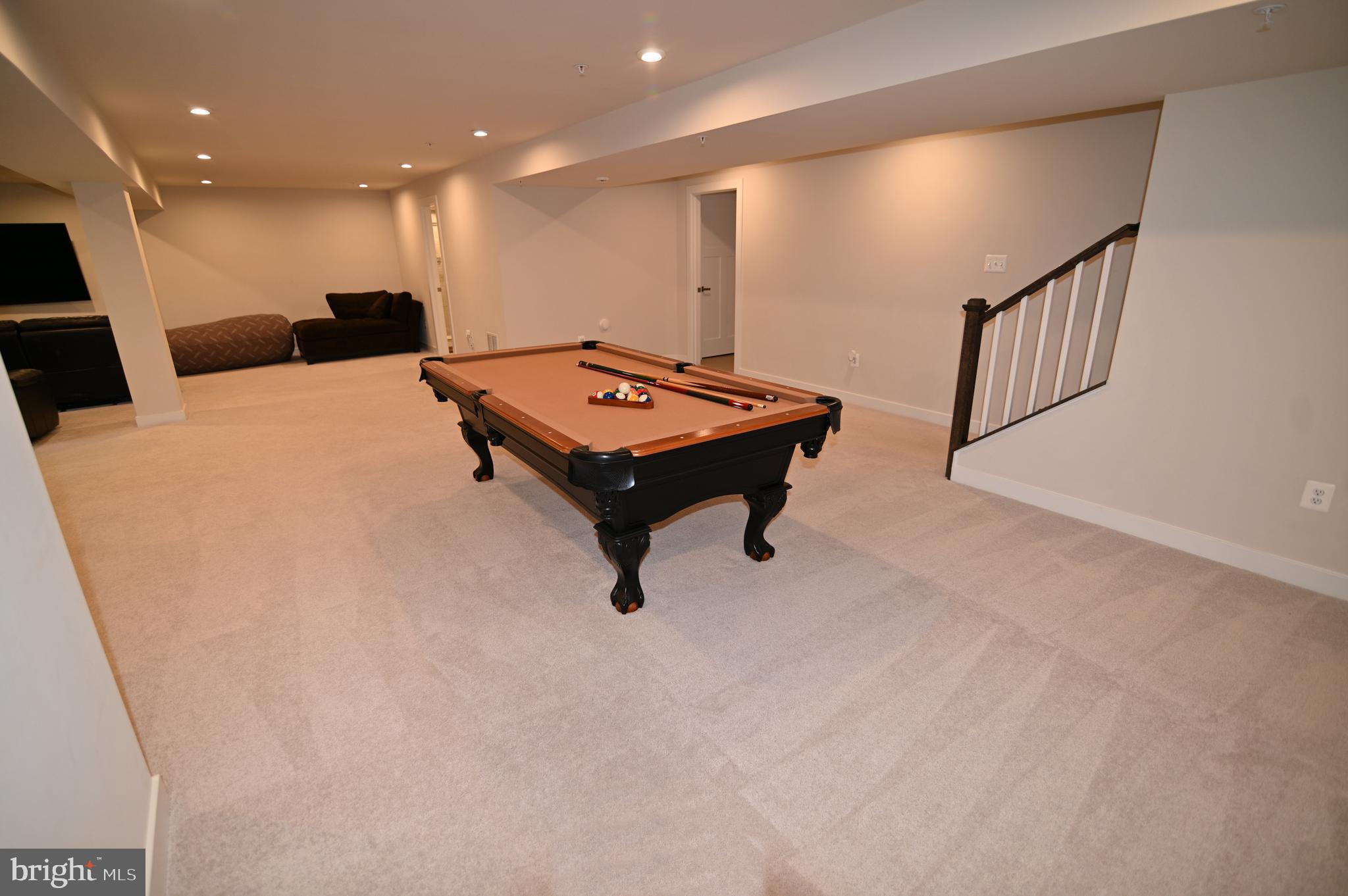 CHRISTOPHER POINTE - Residential