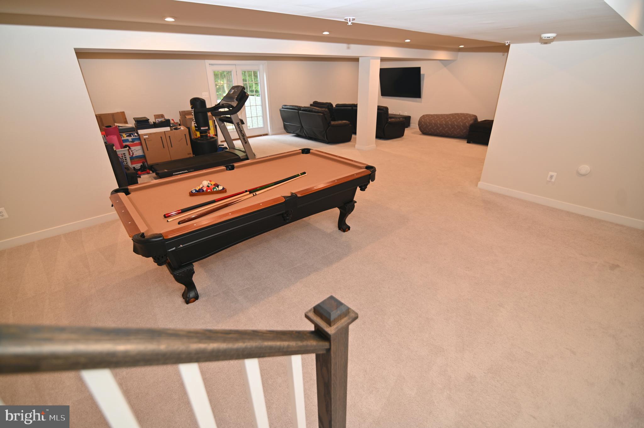 CHRISTOPHER POINTE - Residential