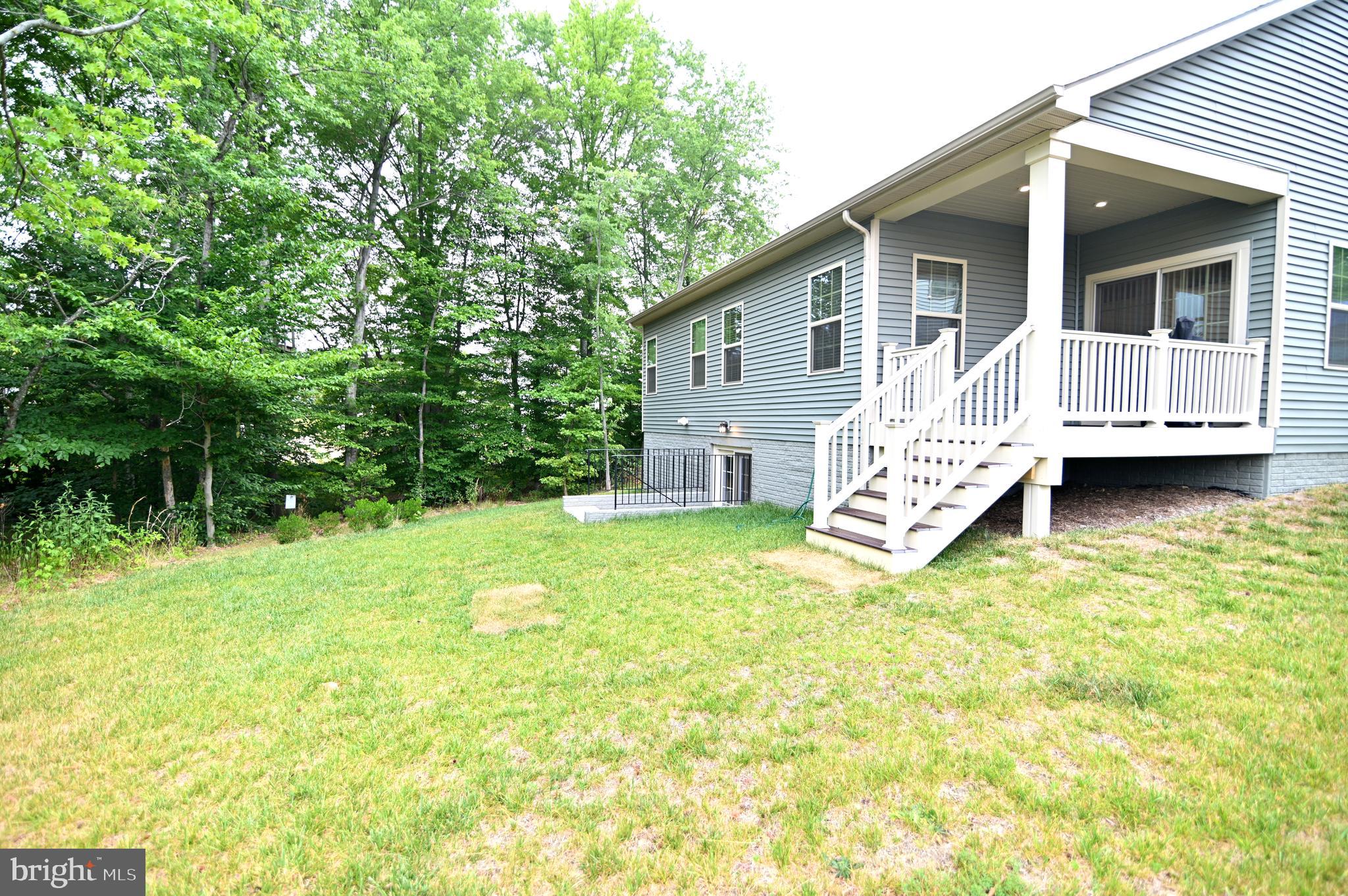 CHRISTOPHER POINTE - Residential