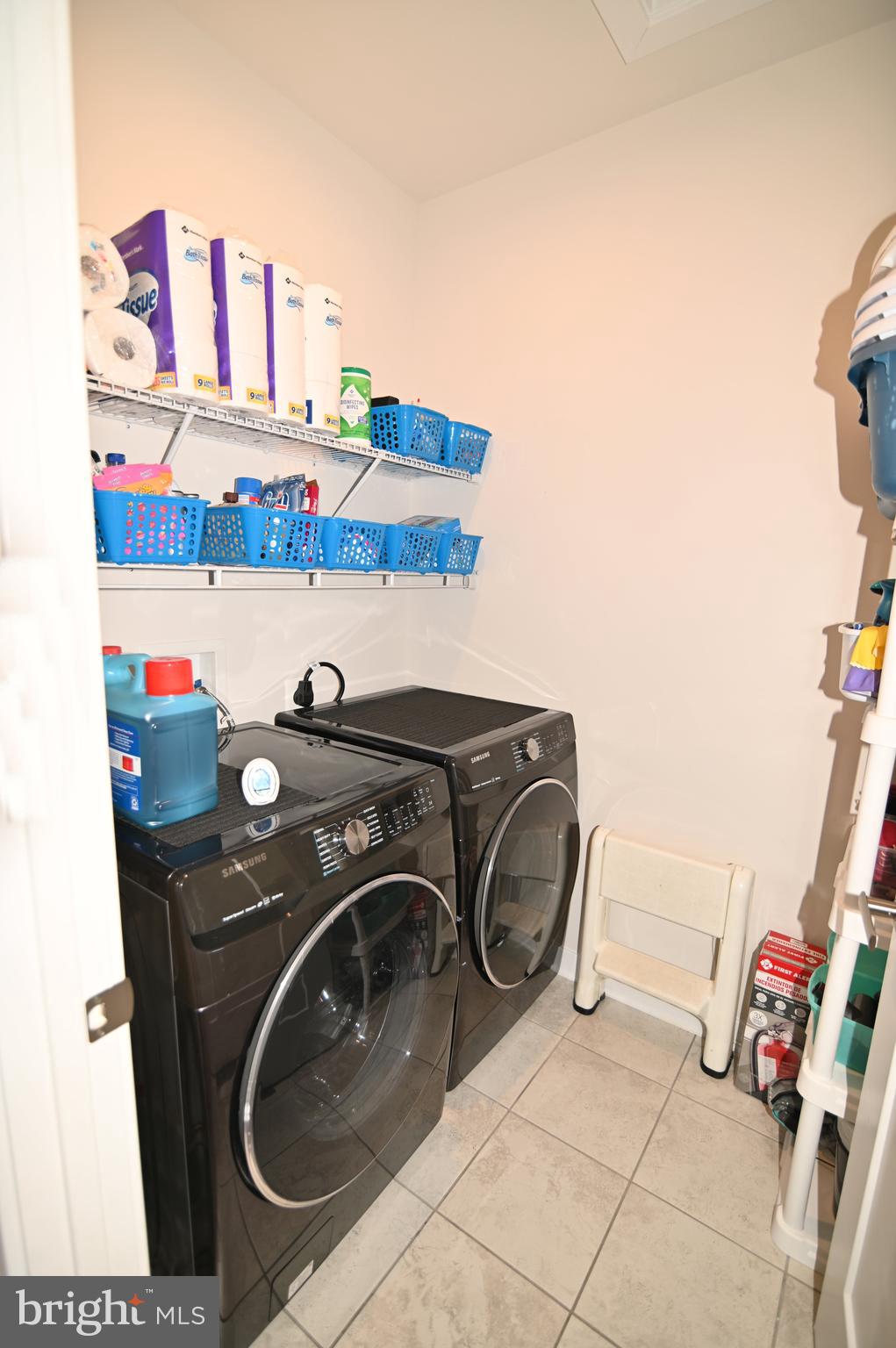 CHRISTOPHER POINTE - Residential