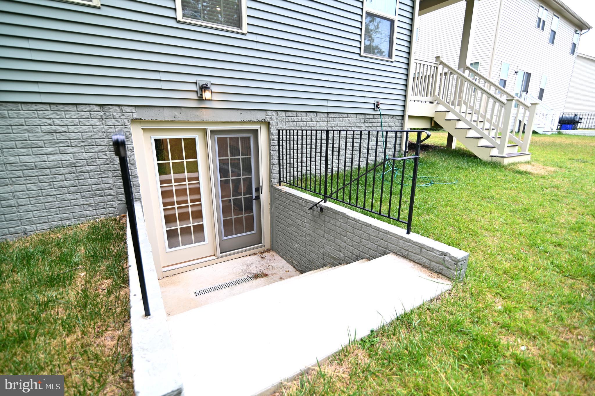 CHRISTOPHER POINTE - Residential