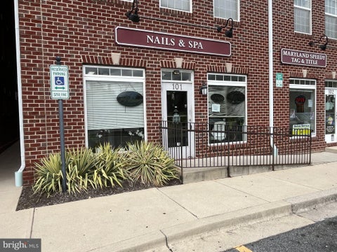 Photo of 601 - 7th 7th Street #101, LAUREL, MD 20707 (MLS # MDPG2219732)