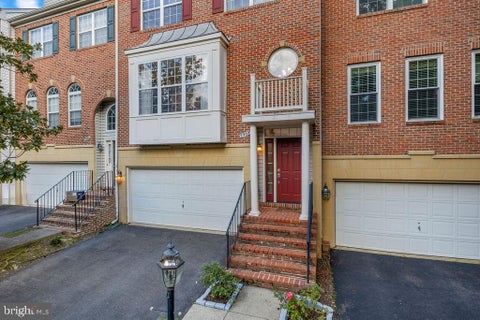 Photo of 2969 Kildare Lane, FAIRFAX, VA 22031 (MLS # VAFX2344758)