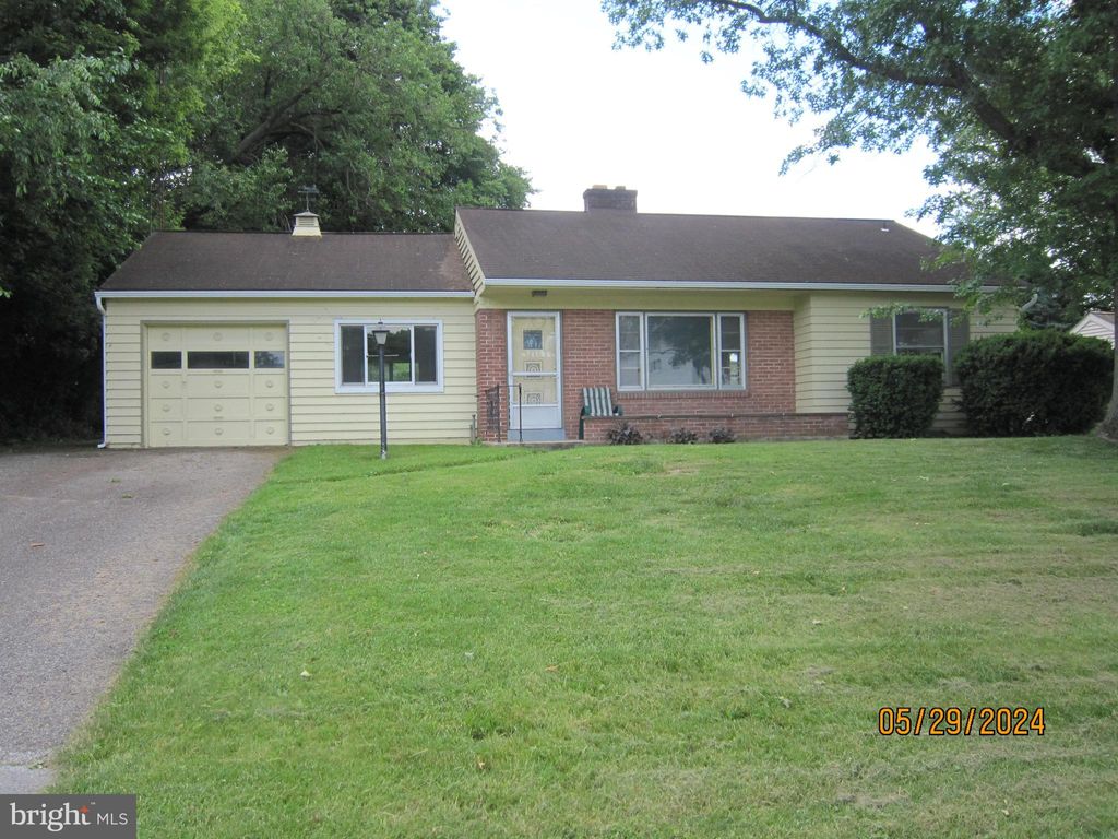 Photo of 74 Paradise Lane, Ronks, PA 17572 (MLS # PALA2051772)