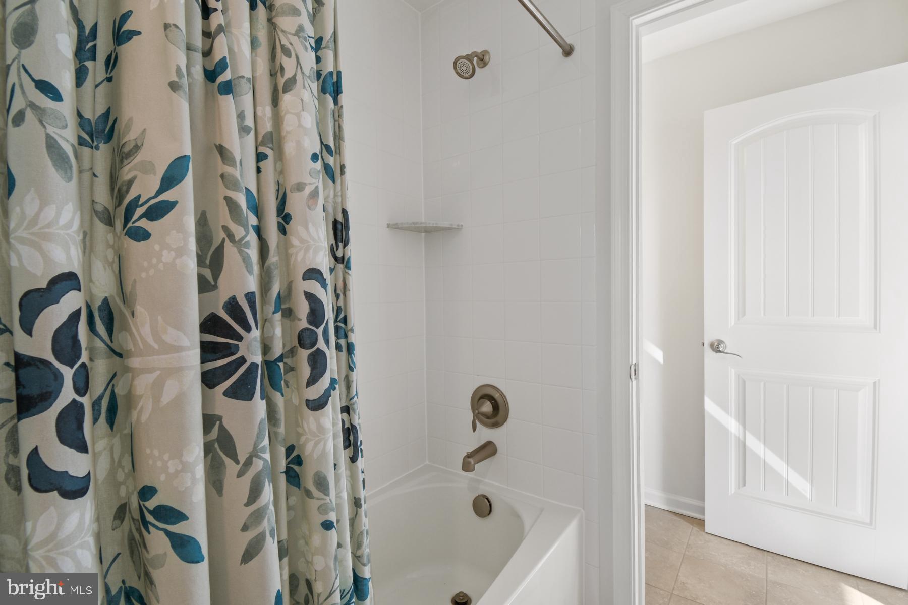 BAYSIDE - Residential