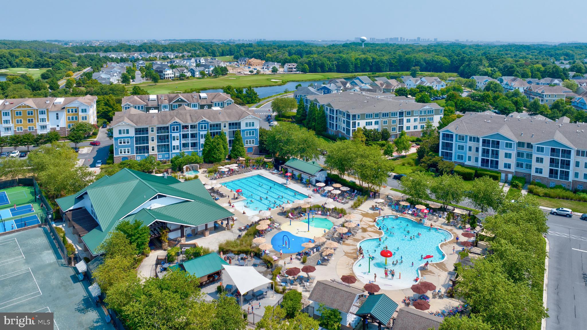 BAYSIDE - Residential