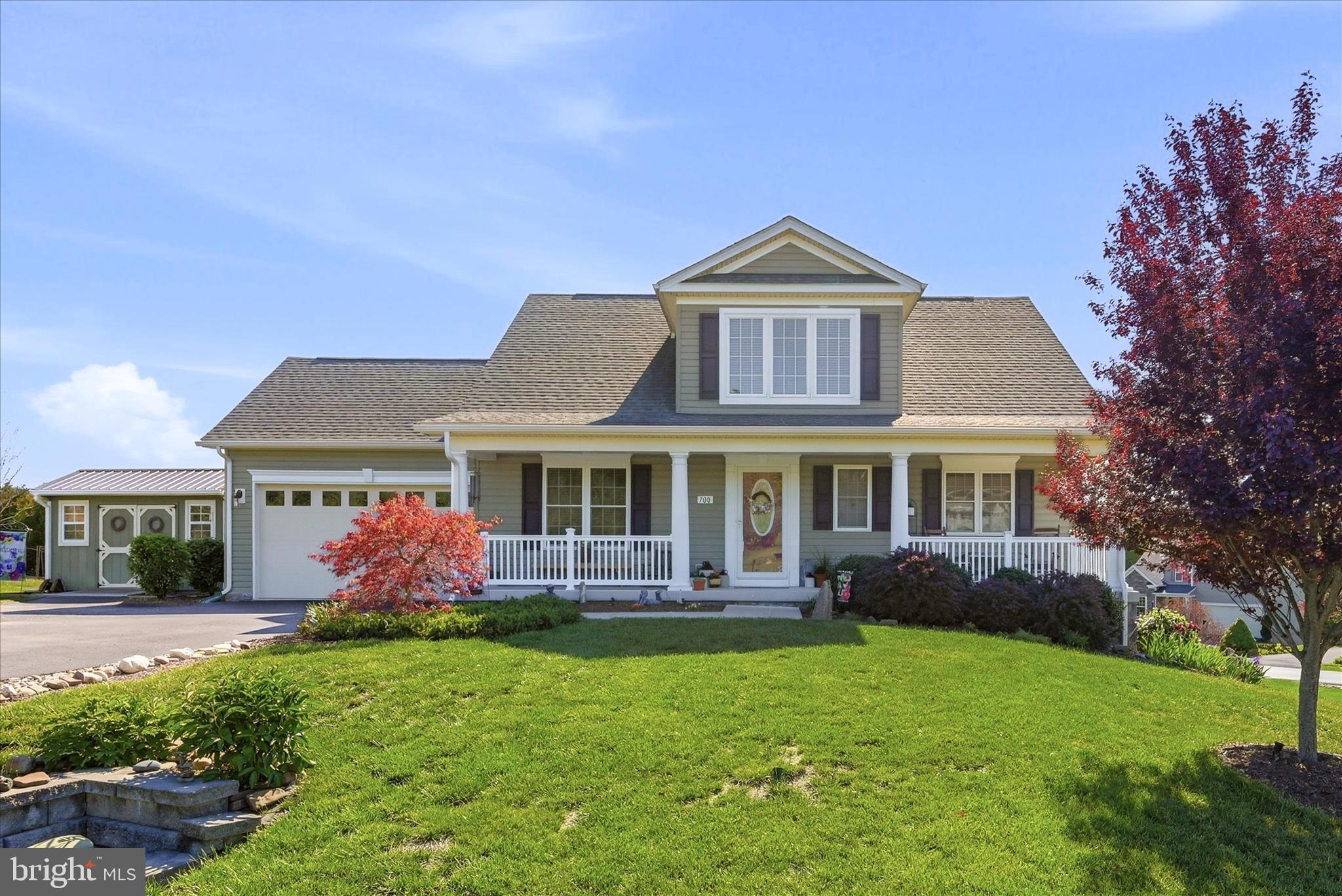 LAKE HOLIDAY ESTATES - Residential