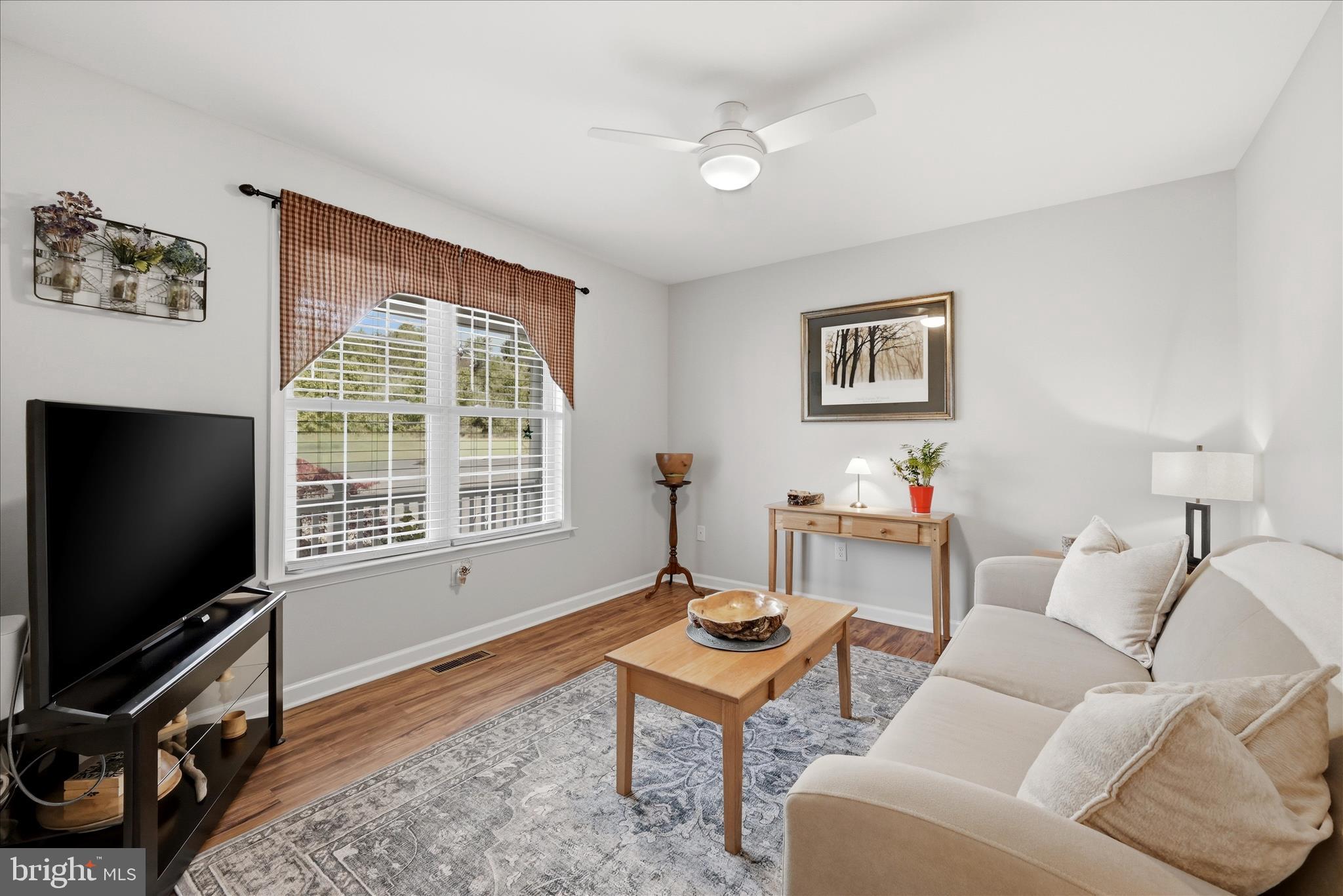 LAKE HOLIDAY ESTATES - Residential