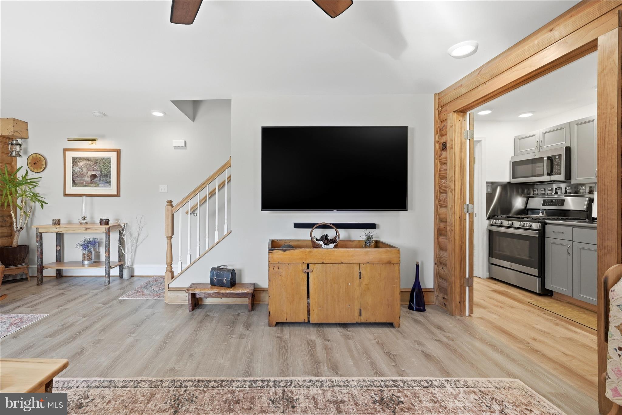 LAKE HOLIDAY ESTATES - Residential